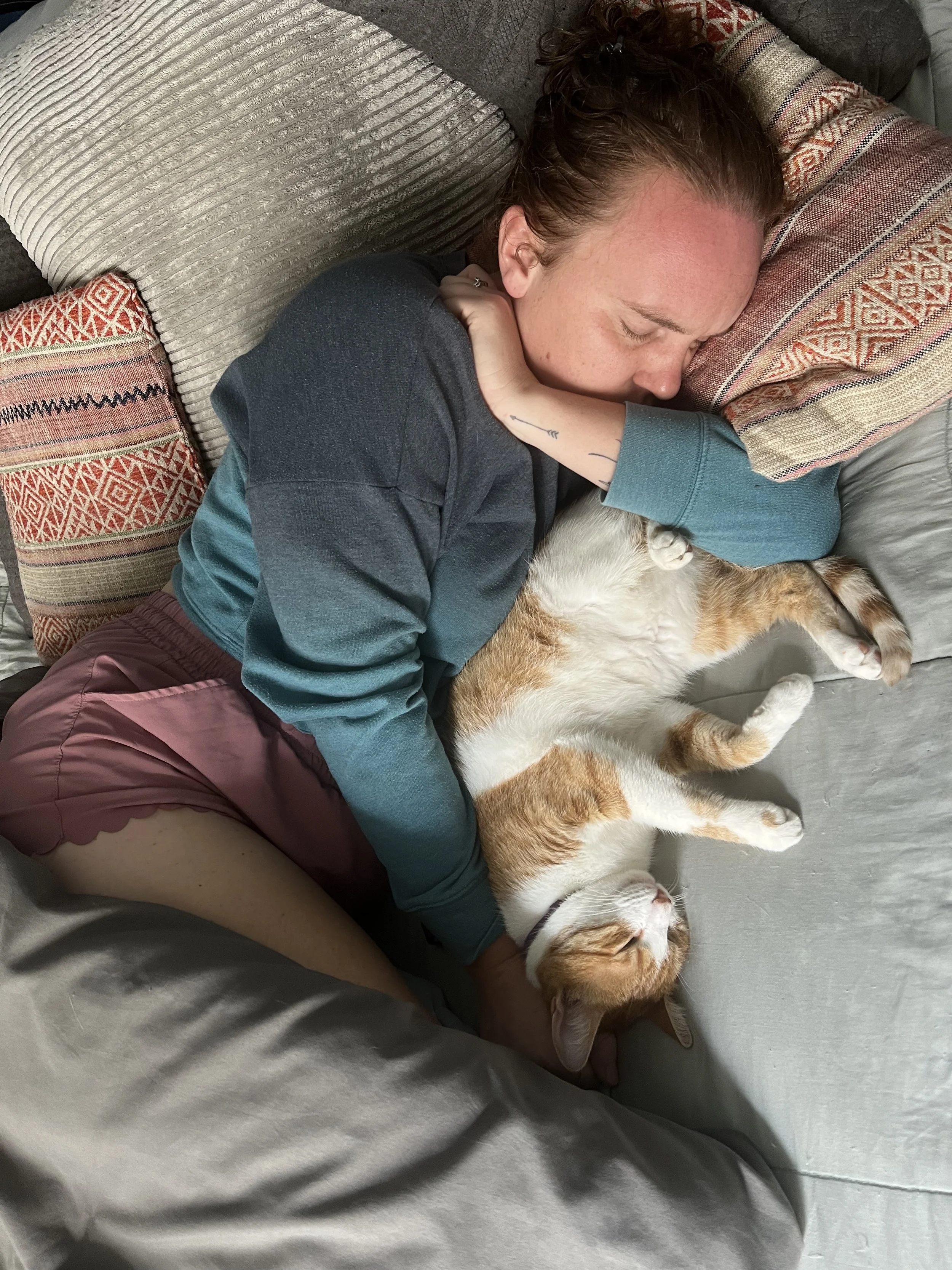 I promise this is a picture of me "meditating" 🤣 