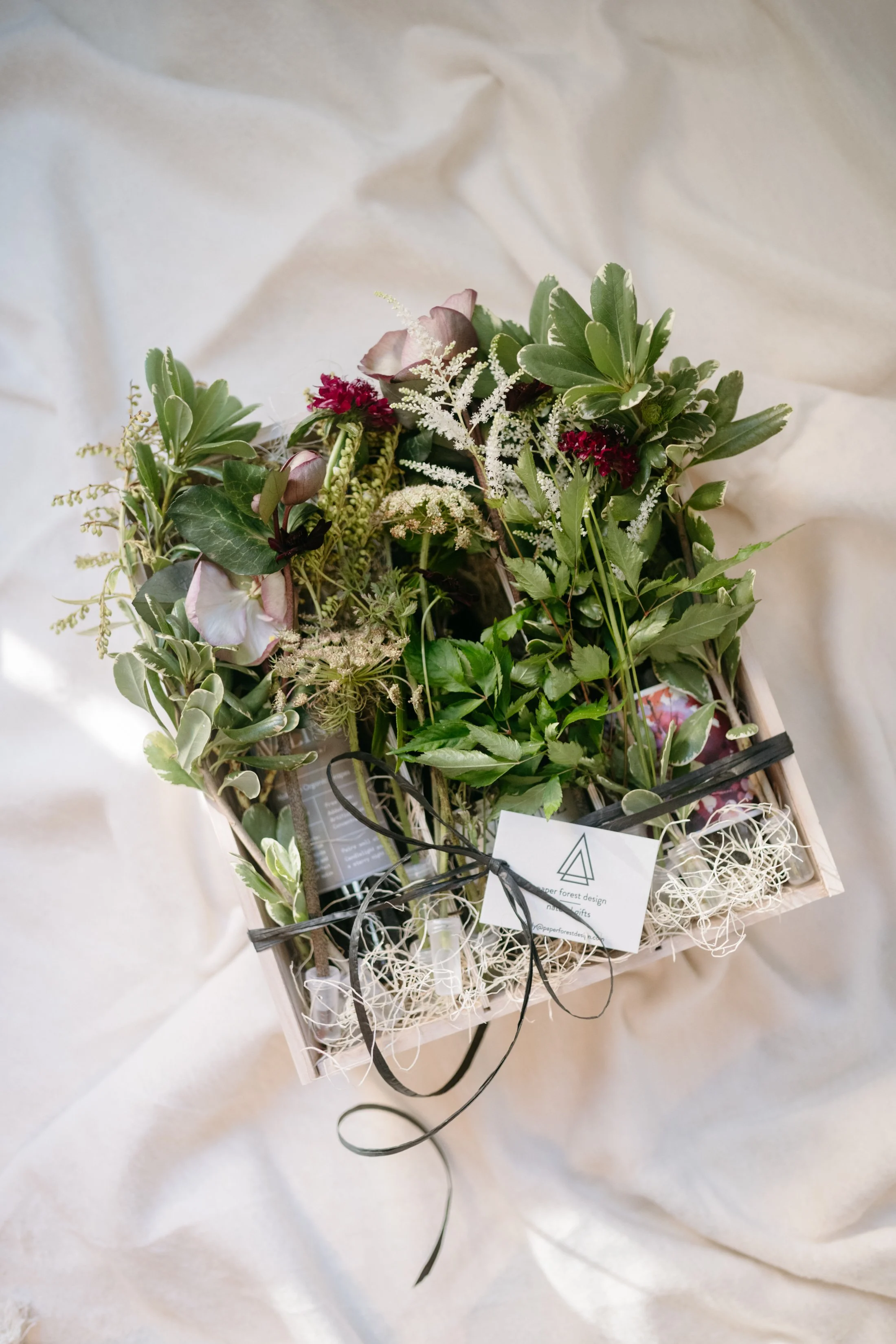 PAPERFORESTDESIGN-GIFTBOXES-23 2.JPG