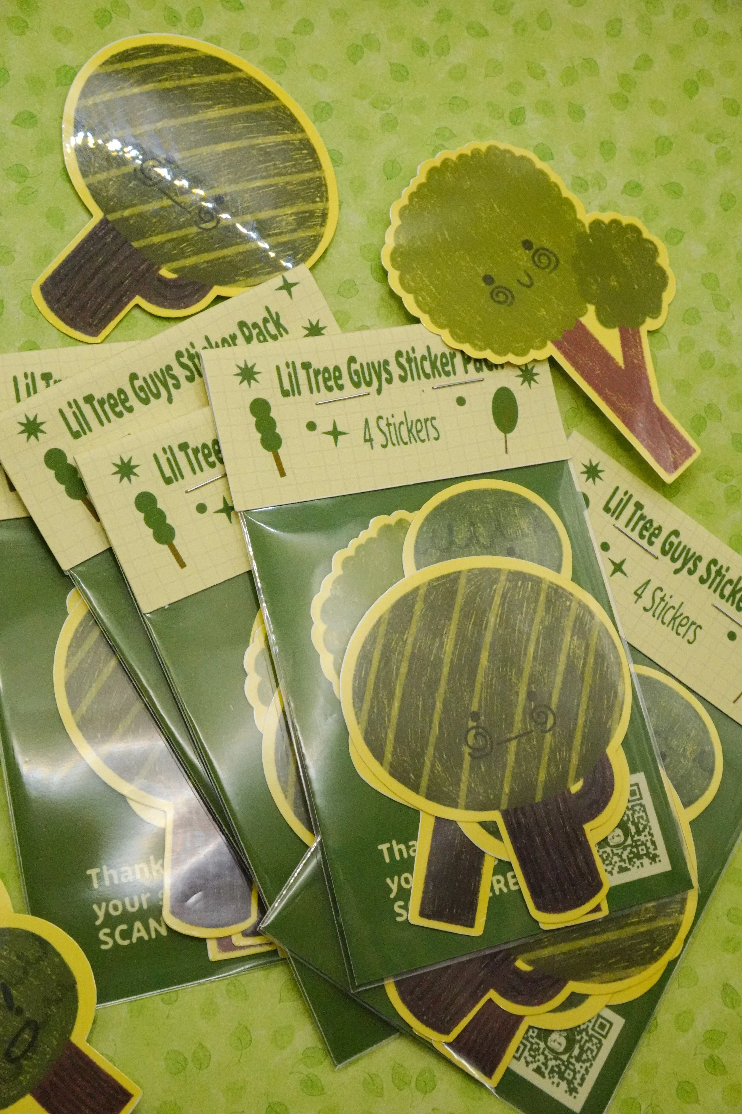 Lil Tree Guys Product pic5.JPG