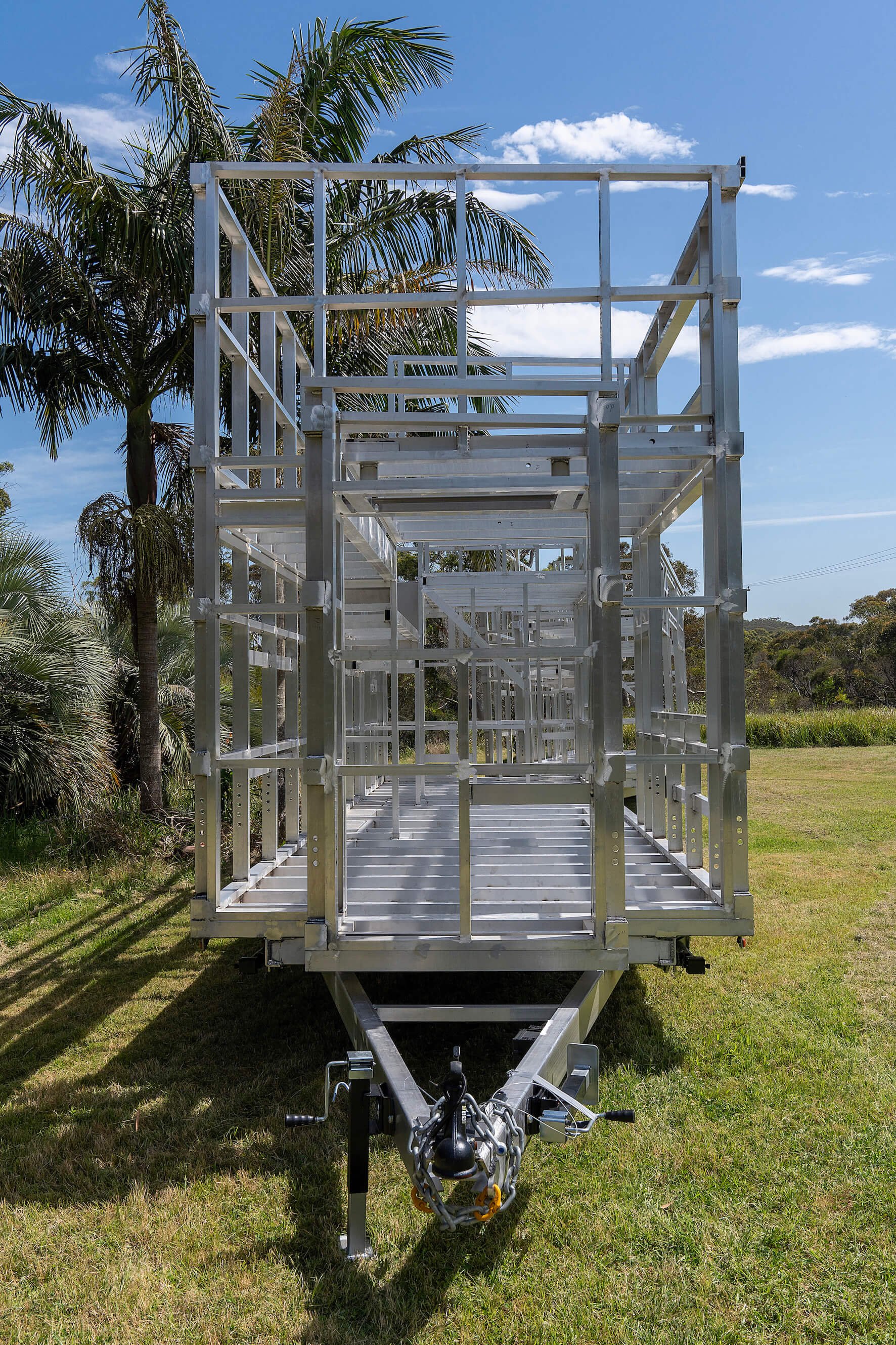 tiny solar home, tiny house, eco home, caravan, down sizing, small home, aluminium frame