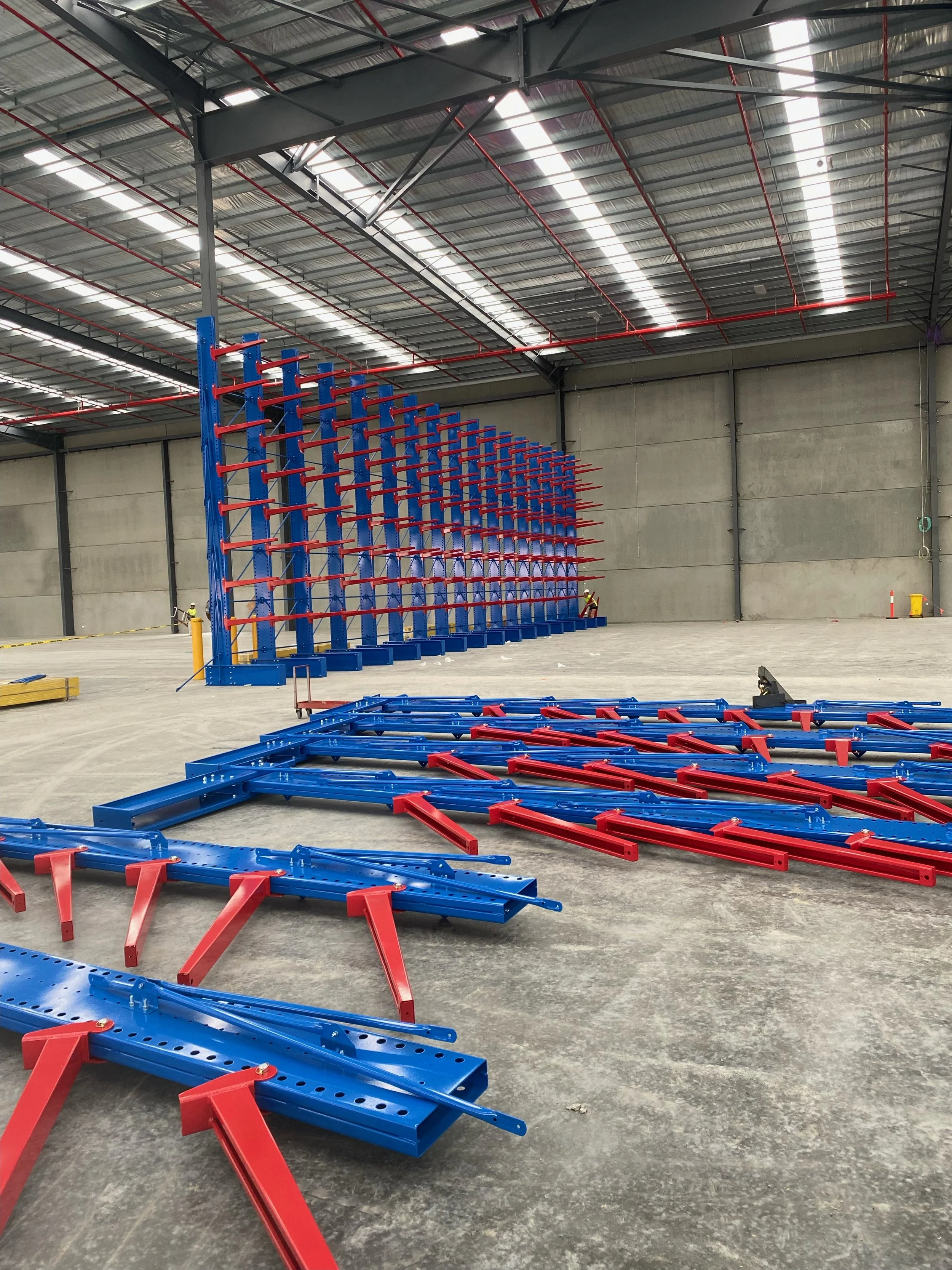 Cantilever racking installation