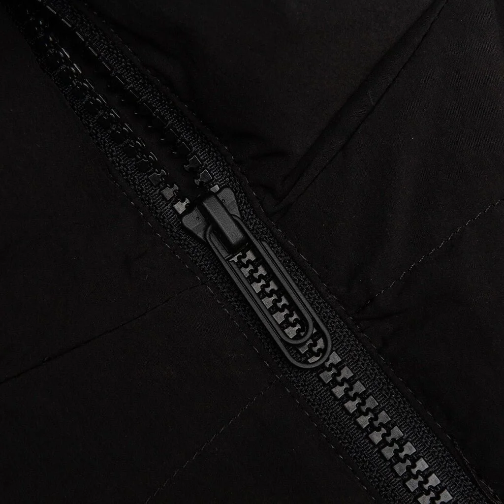 Off-White-c-o-Virgil-Abloh-OW-Patch-Puffer---Black-Orange-OMED040C99FAB0011020---07-07-22---Feature--VR-4.jpg
