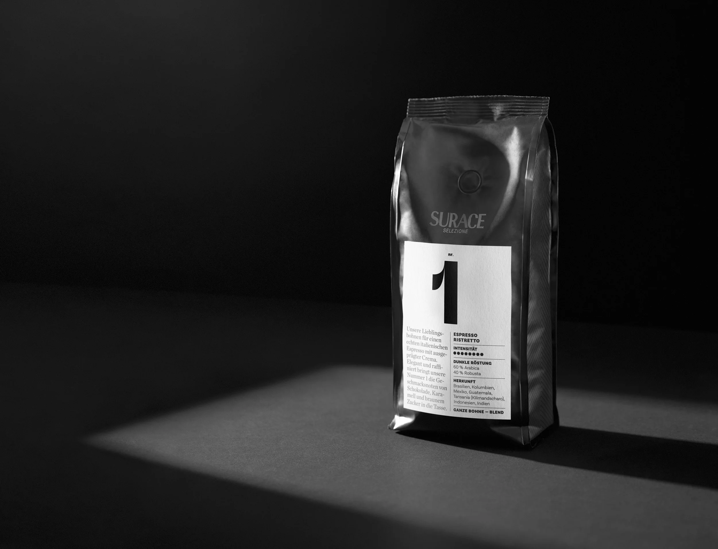 Surace_Selezione_Kaffee_Still_B7A6631_vollbreit_CMYK.jpg