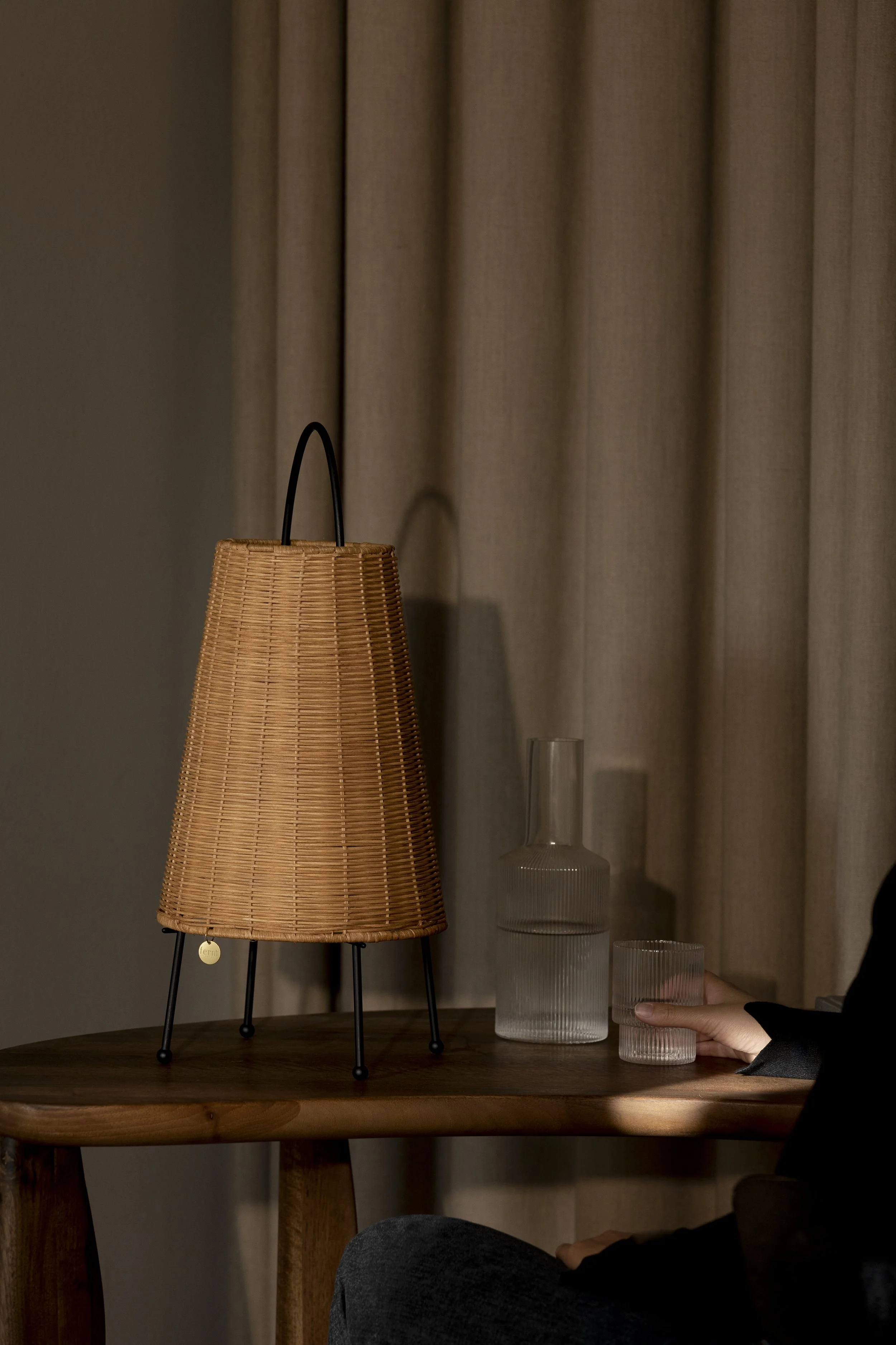 PortiLamp2564 kopier.jpg