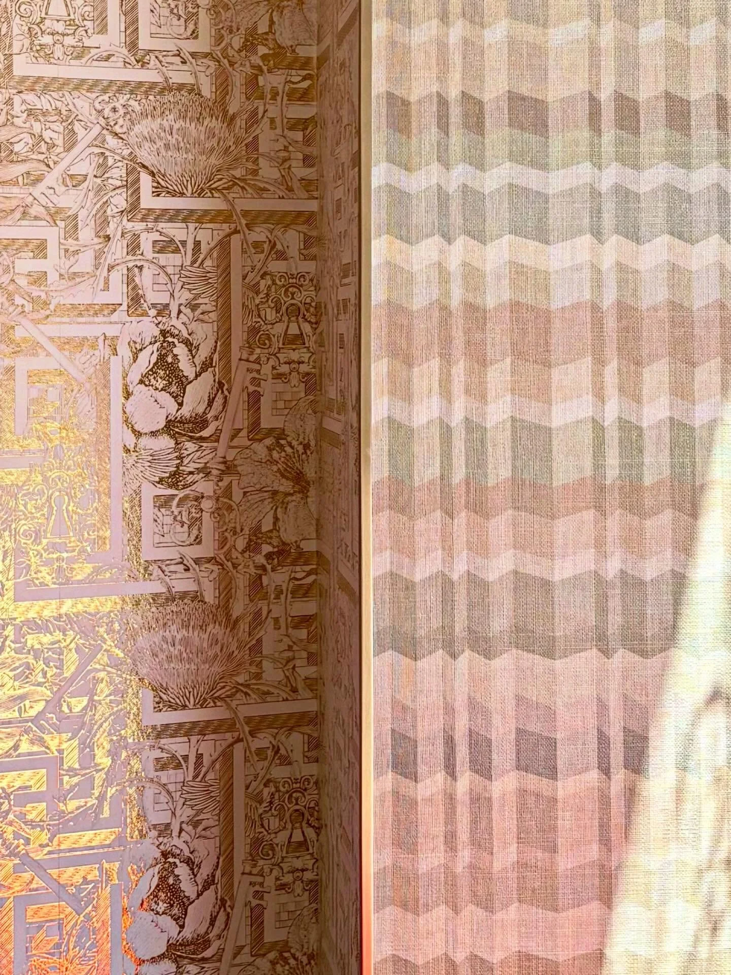 Loved spotting my &ldquo;Giardino Segreto&rdquo; #wallpaper print into new @jvstore_milano set up 🫶🗝️✨ Swipe right for an interior glimpse and the design concept