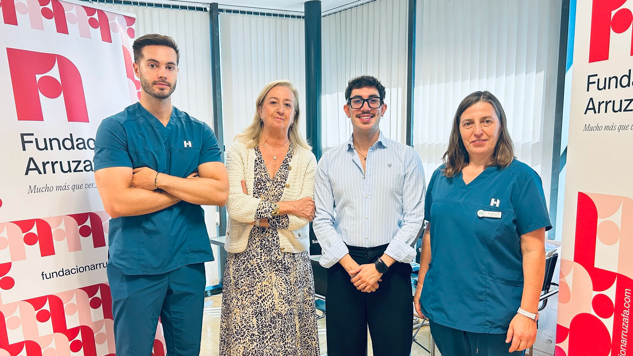 Soloptical entrega a la Fundación Arruzafa 51 gafas de graduación especial que completan la expedición ‘Guinea XII’