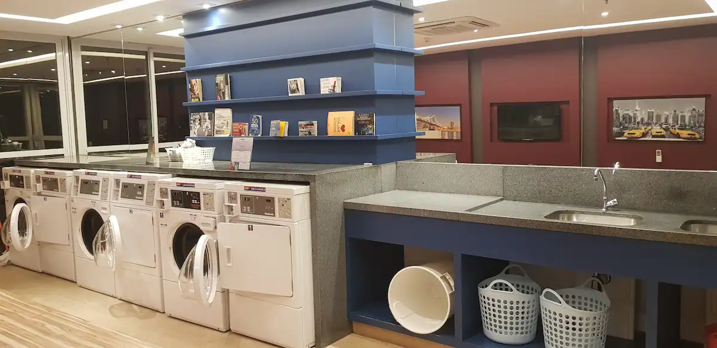 14e4c714-6184-48ba-a462-93daec977ac4 1.png