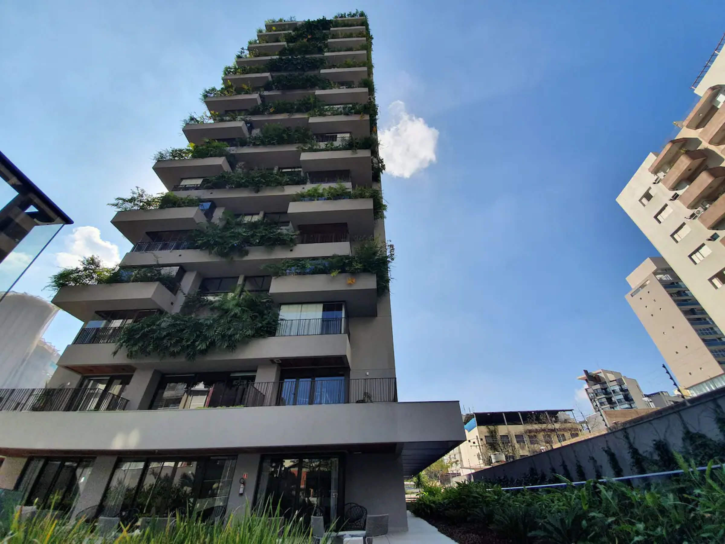 076a00e5-ac36-4453-a25c-94c9f9196c88 1.png