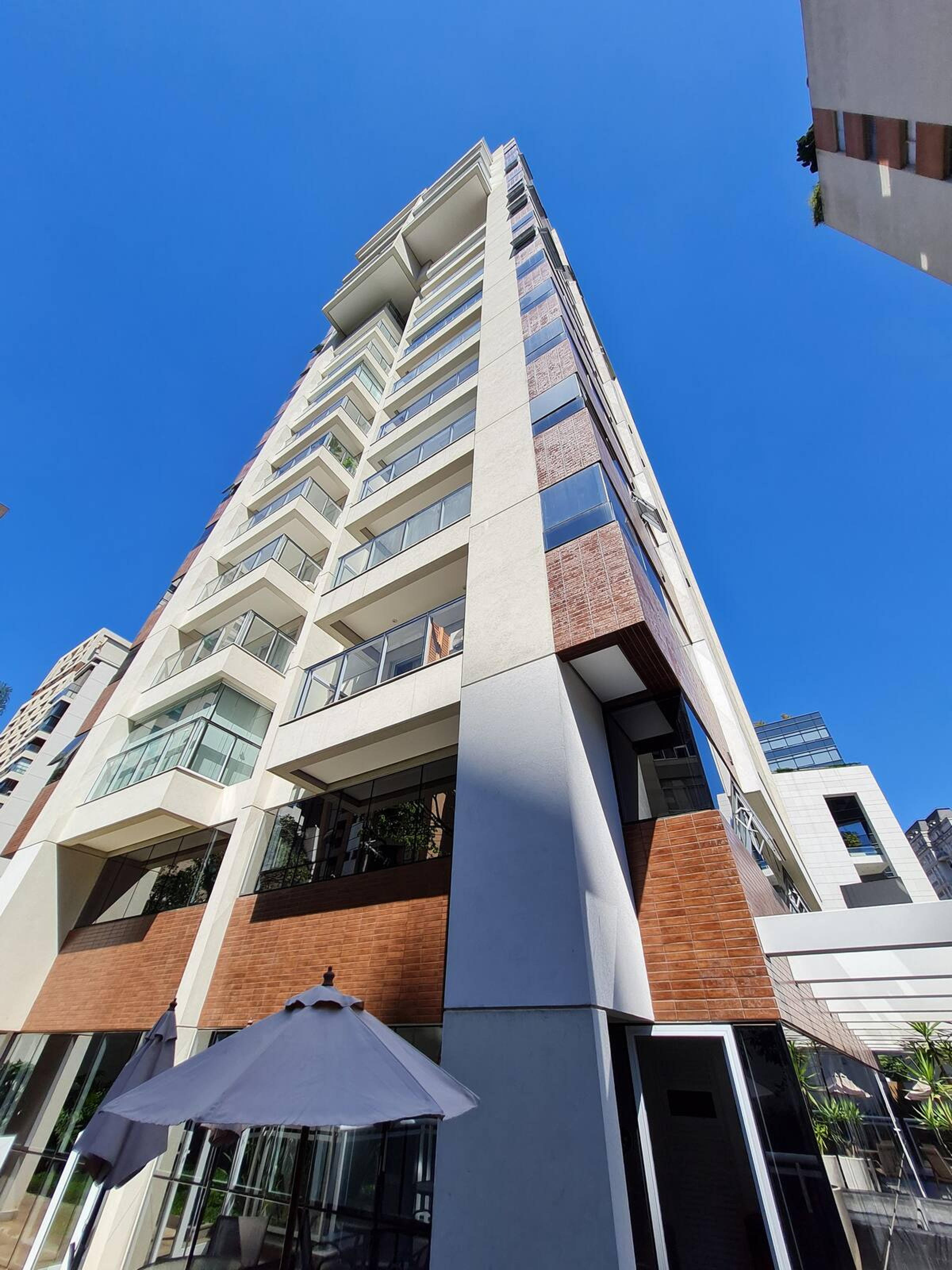 292d5b45-c6e3-49a2-826c-b78d41962ae1 1.png