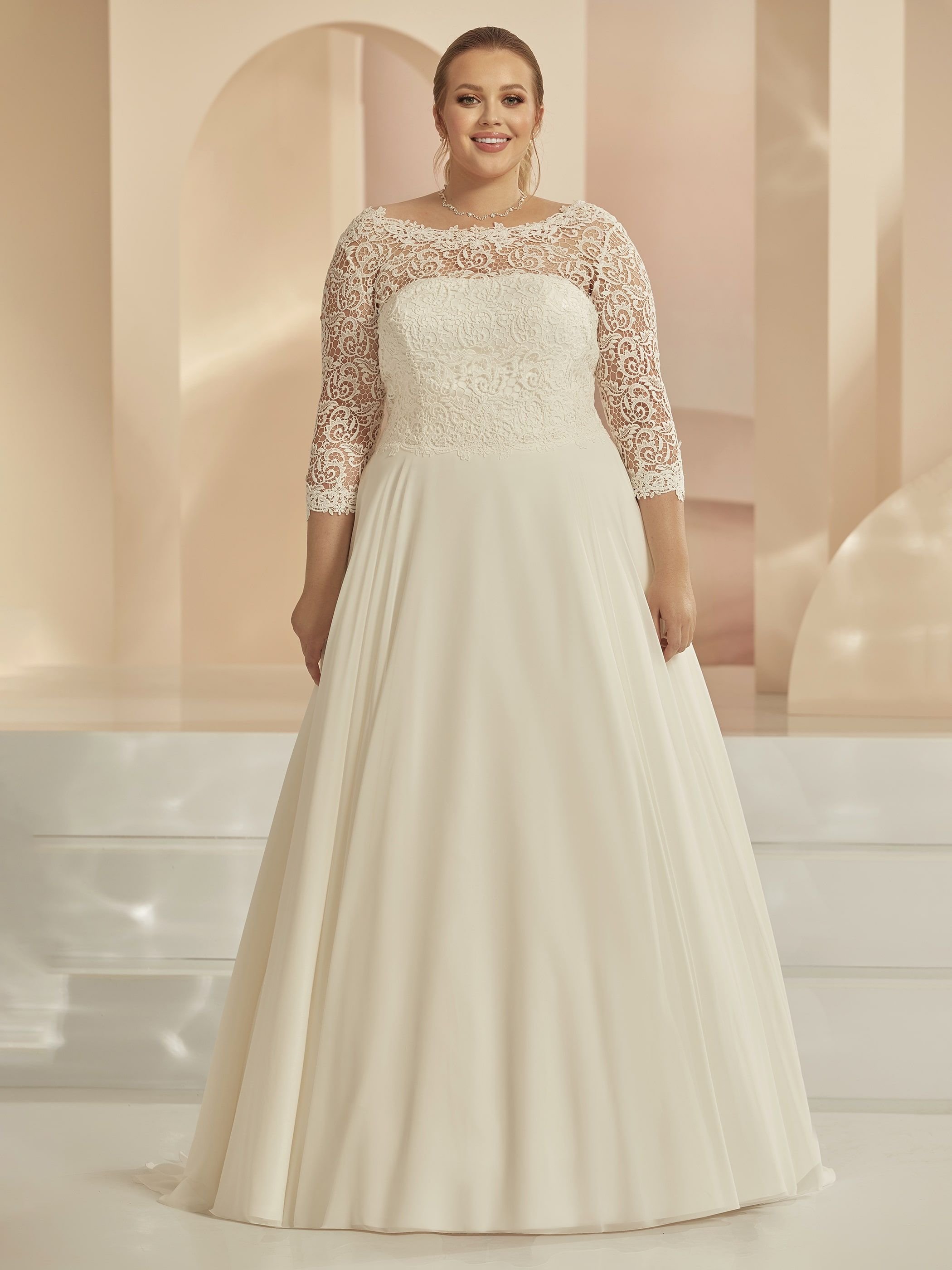 bianco-evento-bridal-dress-cecile-plus-_1_.jpg