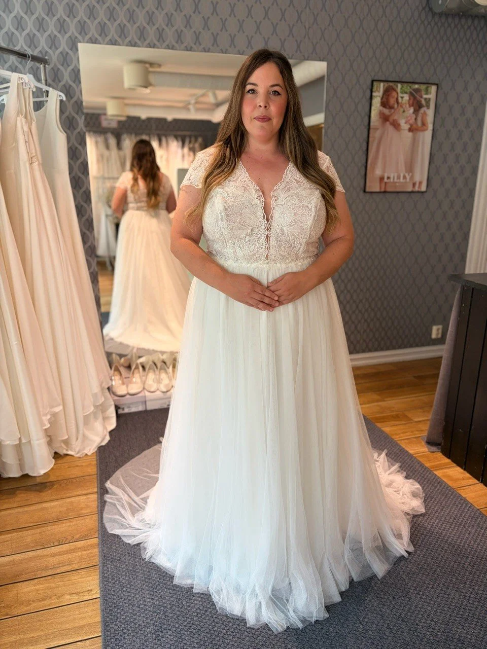 Nydelige Hannah er en av våre nye brudekjoler