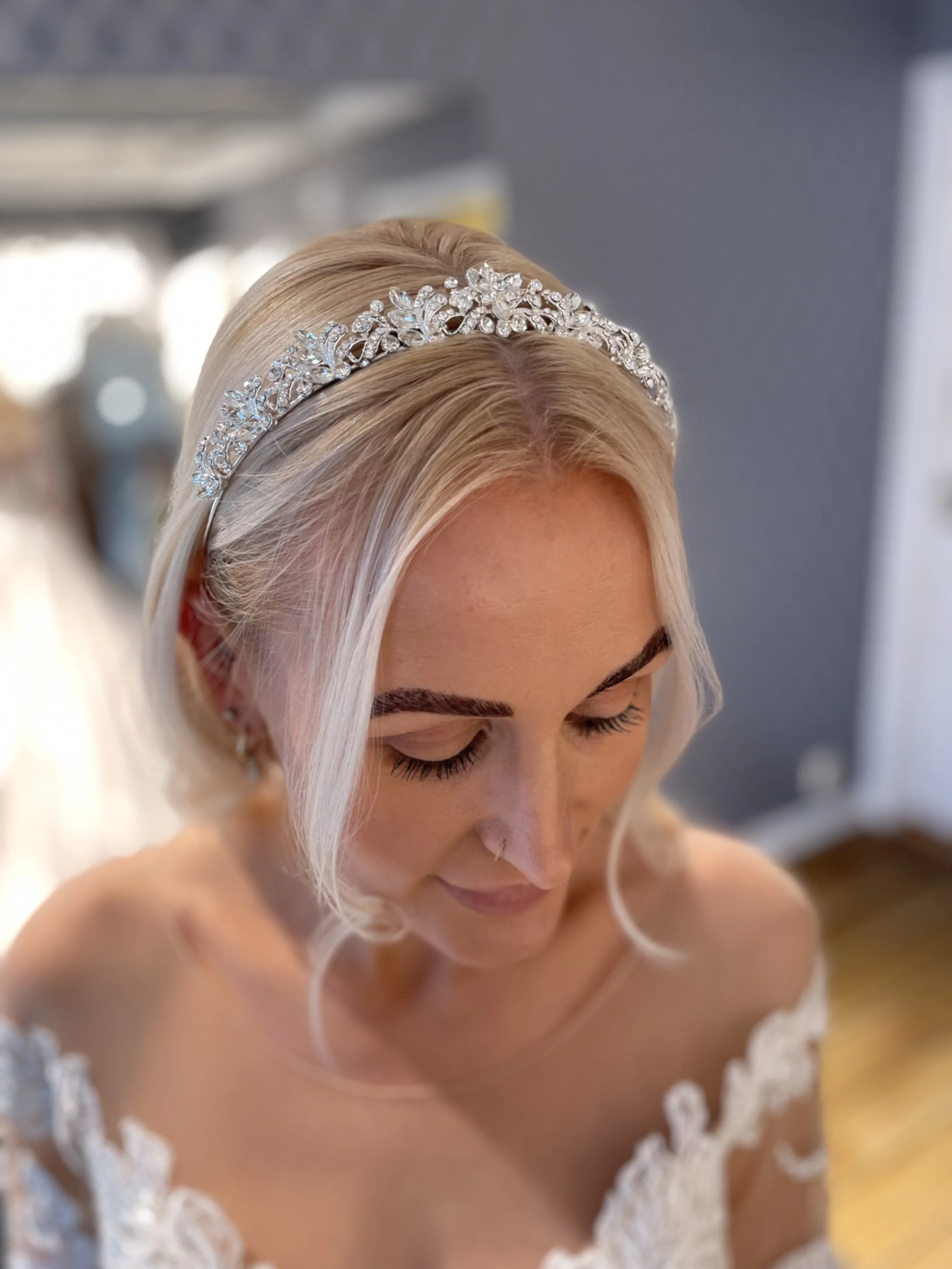 3549 tiara Cathrine.jpg