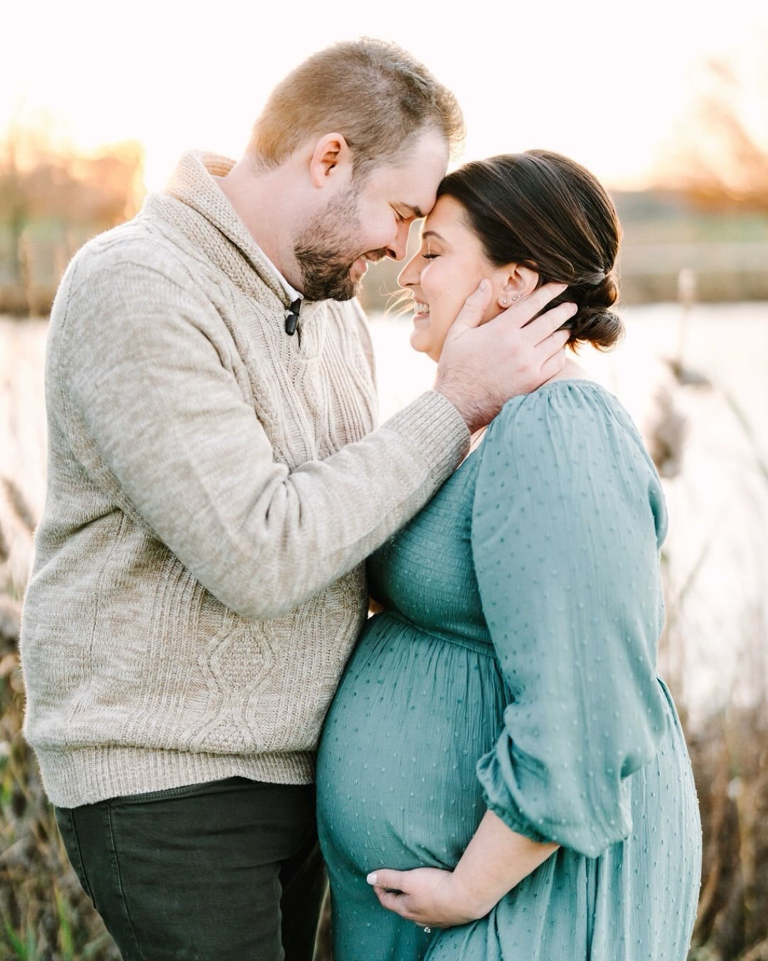 Kathryn &amp; David&rsquo;s beautiful maternity session was one of the very last Autumn sessions before the Thanksgiving snow fell and truly, these last bits of fall color are 😍. What an absolute honor to capture this little time stamp of such a swe