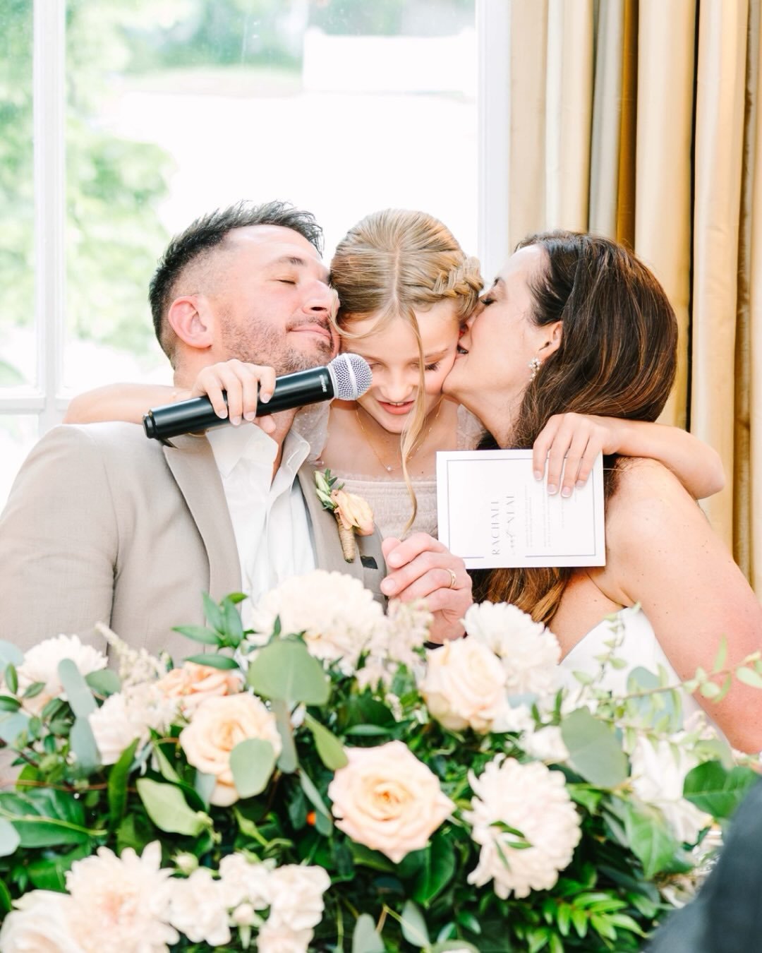 About three years ago, I meet up with Rachael to capture her family photos with her three beautiful children. &hellip;and at this year&rsquo;s family photo session, there was an addition to their sweet family and I got to meet Neal. What an absolute 
