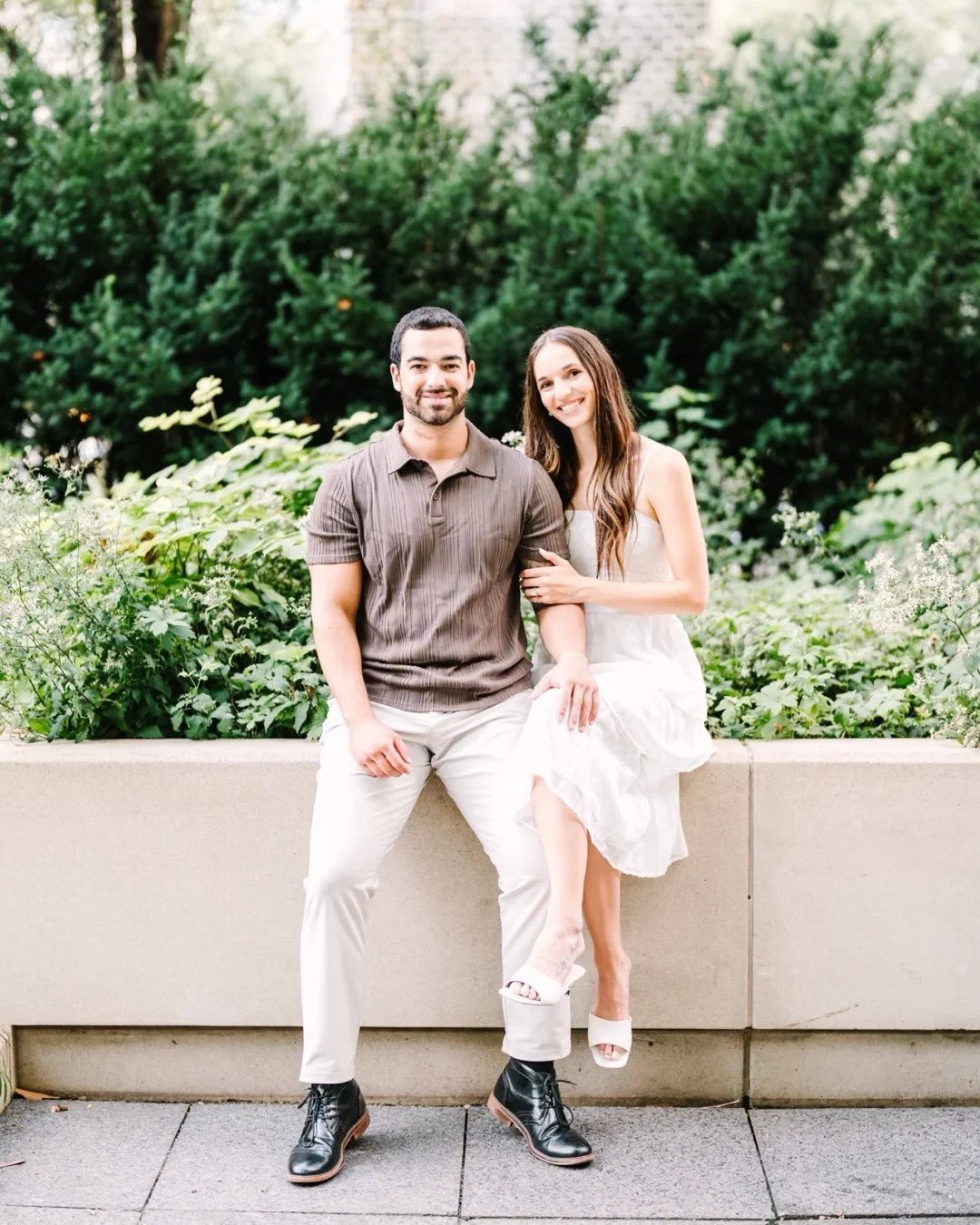 Kylie &amp; Joey Sneak Peeks Part I 
Chicago - 03 . 20 . 26 

I absolutely love this time of year in Chicago and it was showing off for Kylie &amp; Joey&rsquo;s engagement session at the Art Institute. These two are dreamy to capture and we are so ho