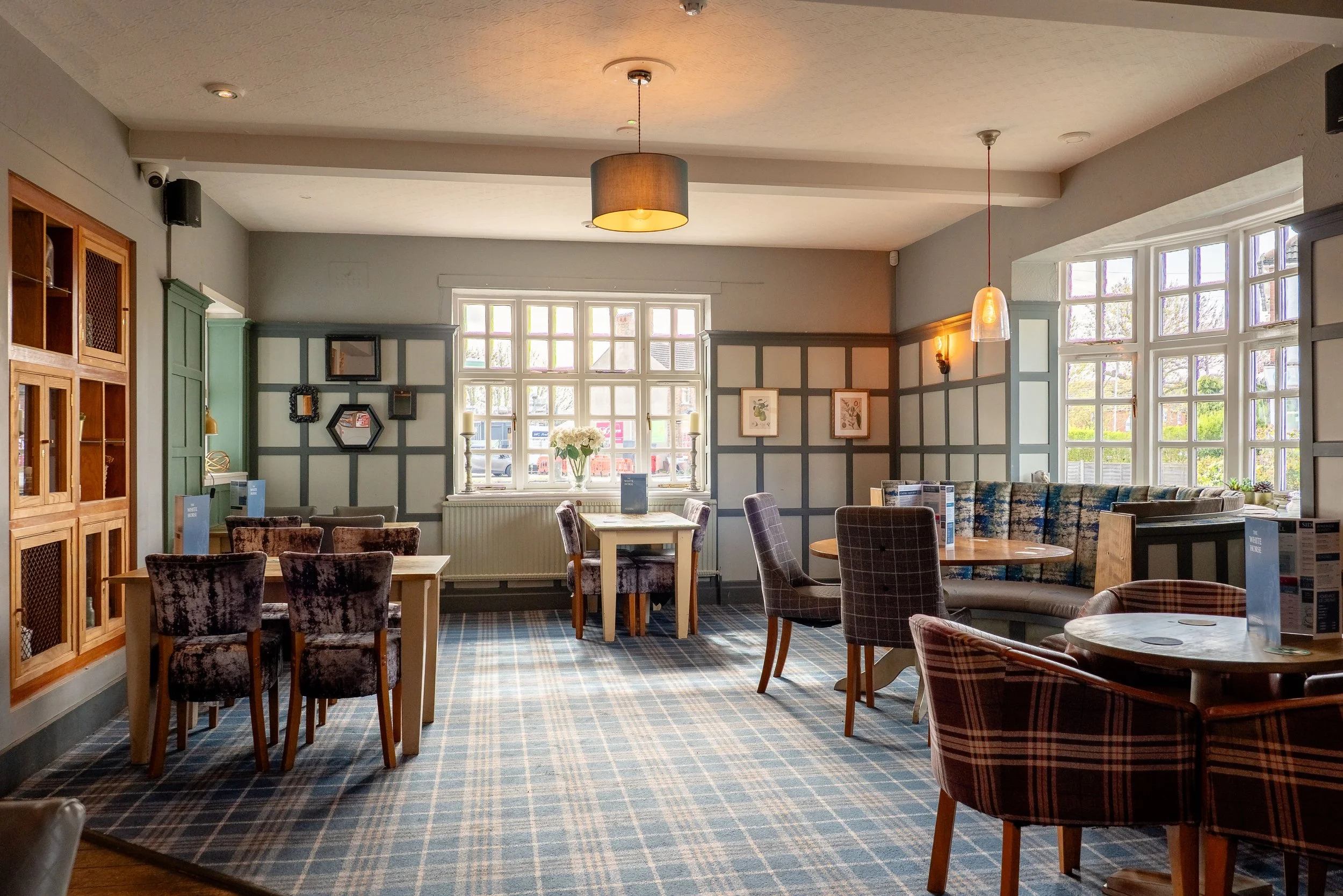 14 April 10-49-40.jpg