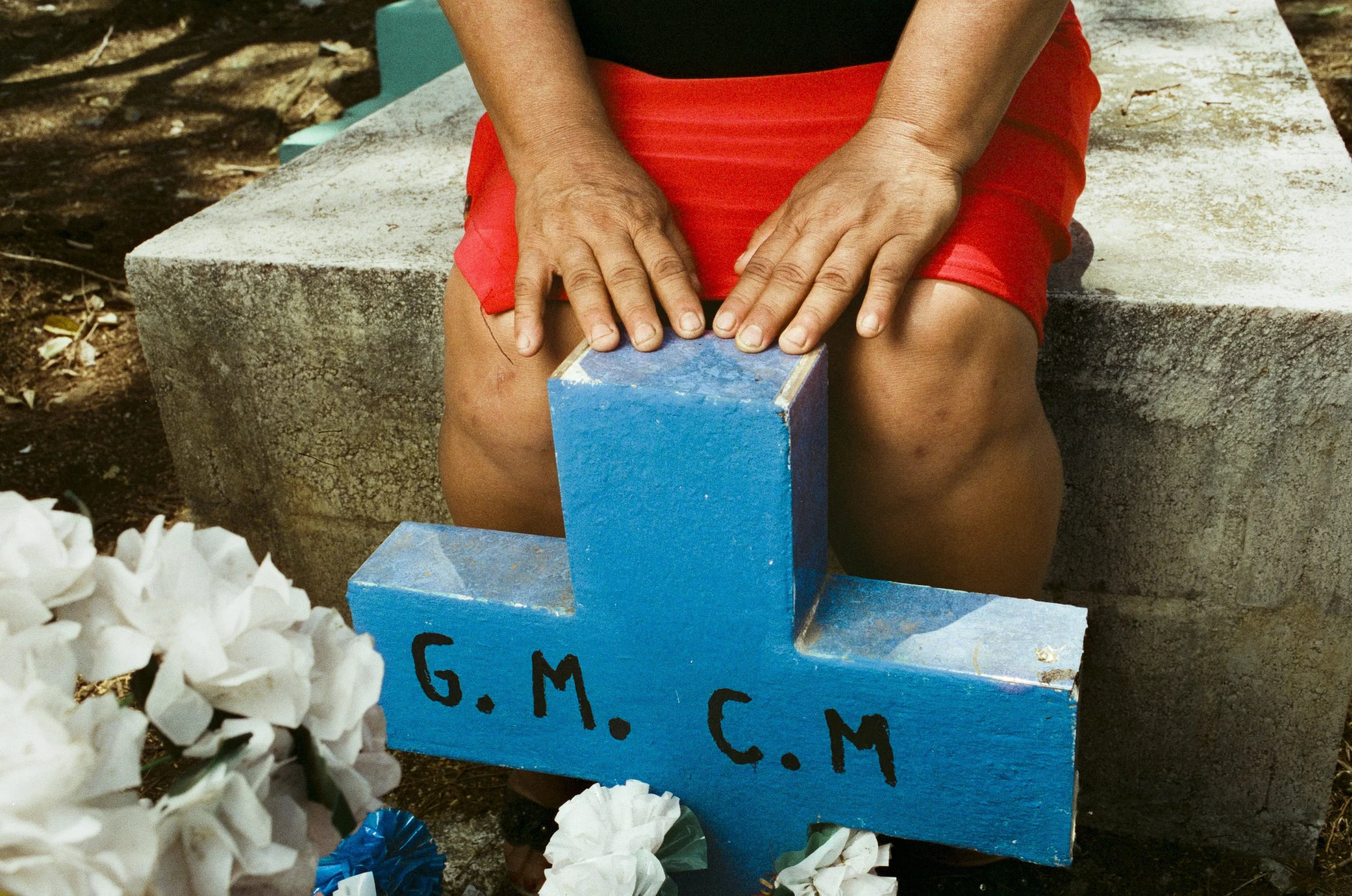 GRACIAS A DIOS - RESEARCH – PHOTO