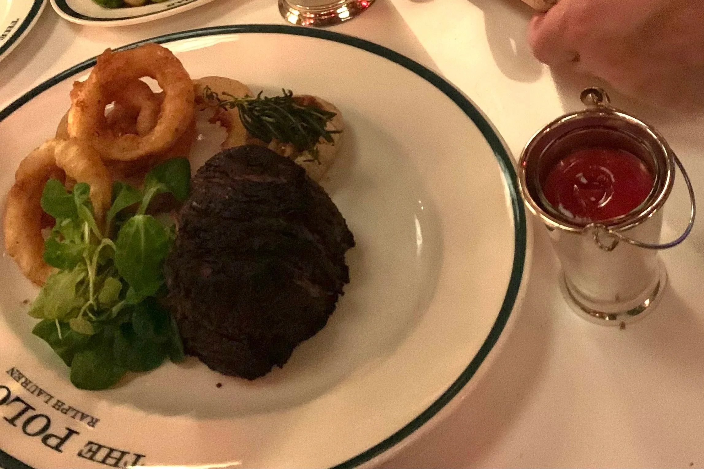 The Polo Bar: Timeless Elegance and Refined Dining in Midtown