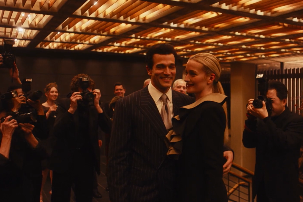 JFK Jr. And Carolyn Bessette Are Back From The Dead To Snatch The Hearts Of New Yorkers Once Again In “Love Story”