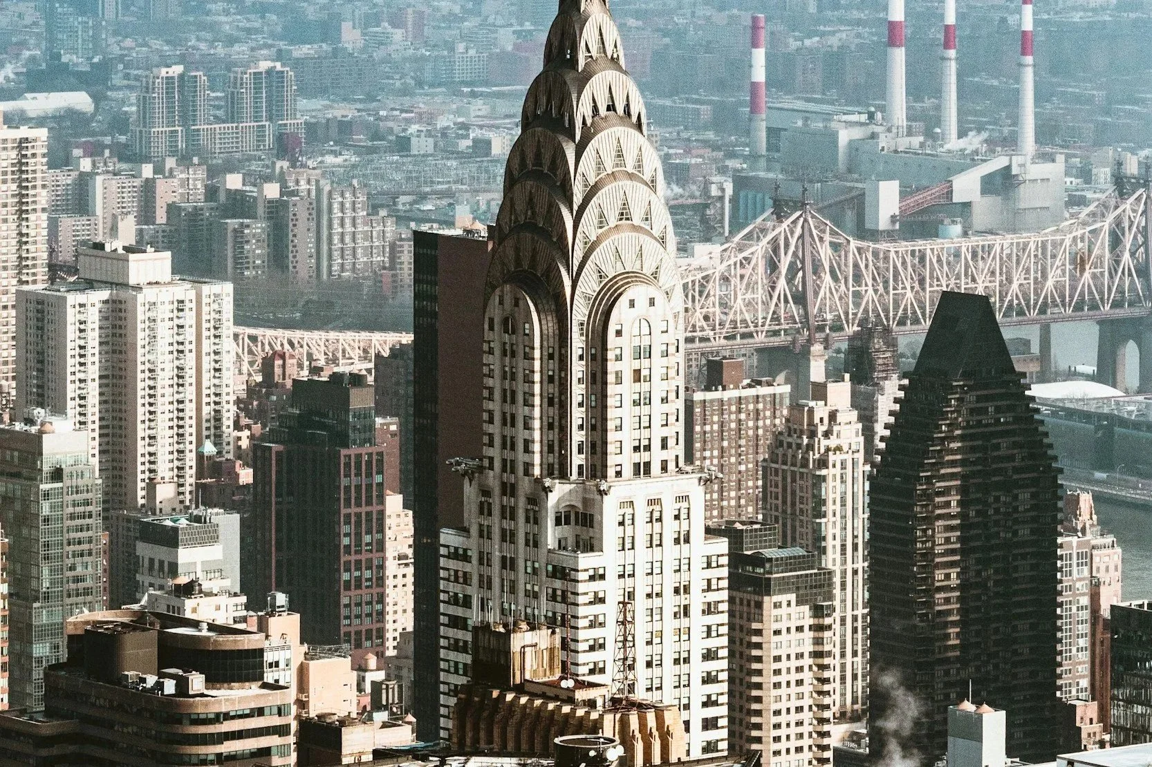 When Is The Chrysler Building Gonna Figure Itself Out?