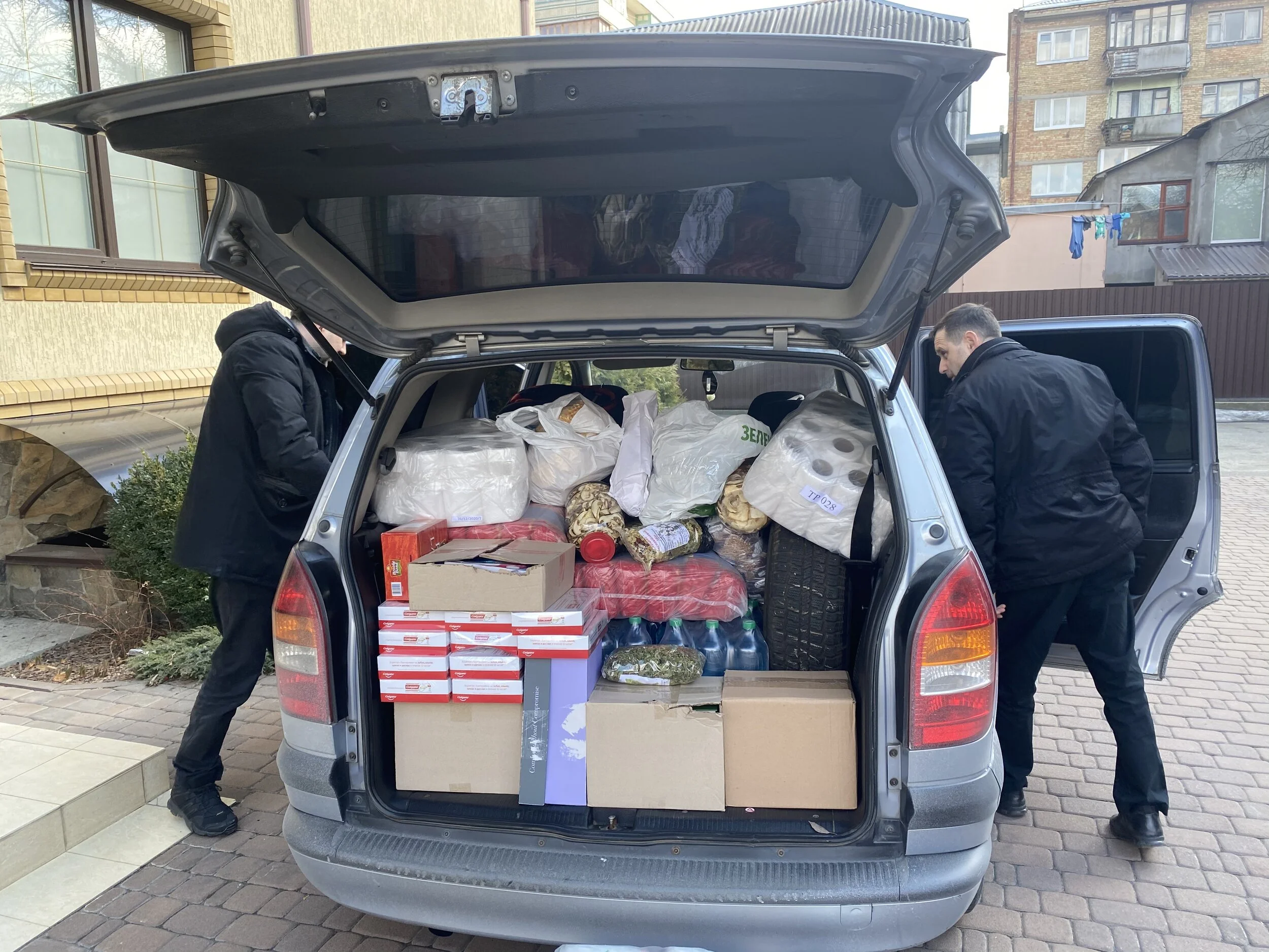 Spring Bible Distribution in East Ukraine