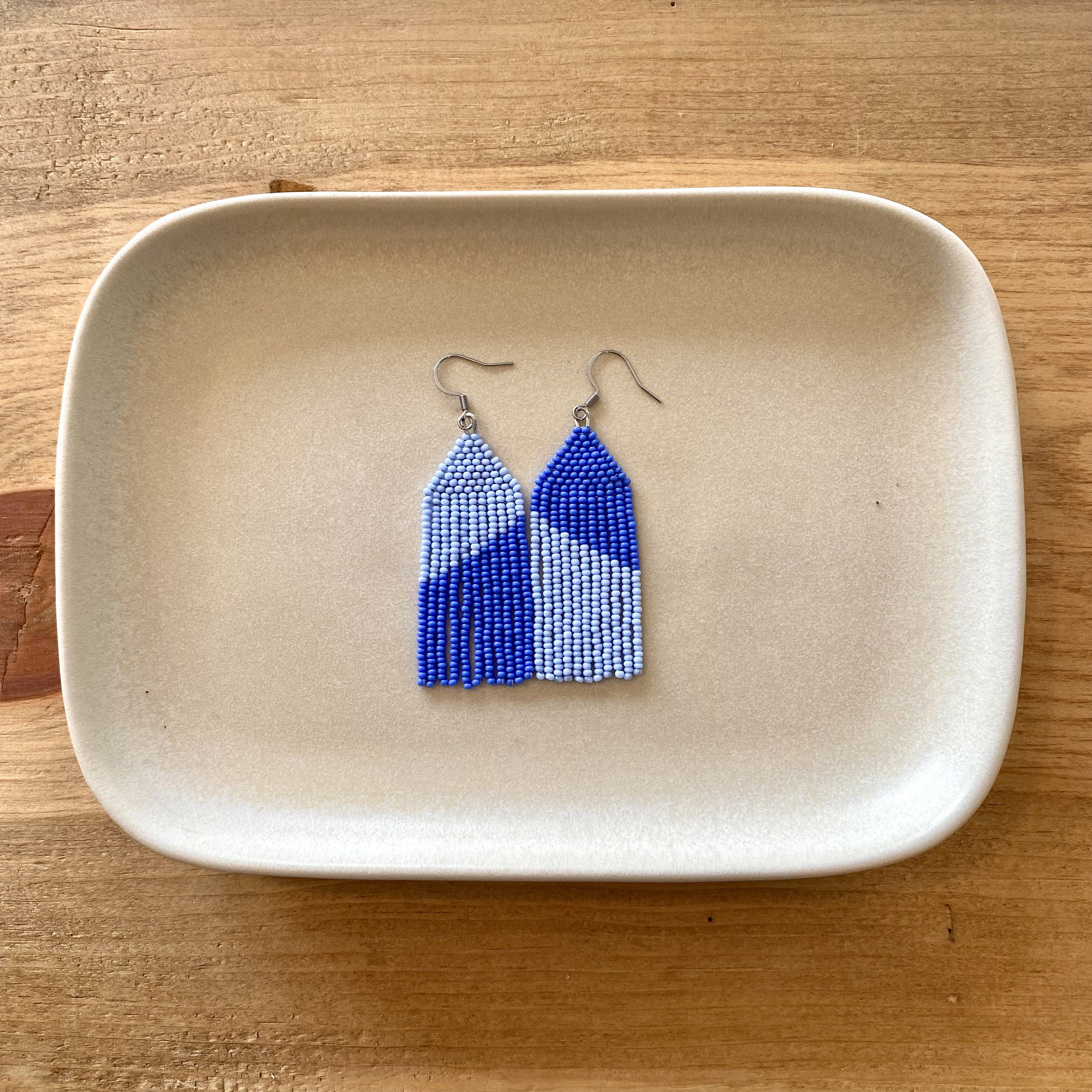 Blue diagonal fringe - small