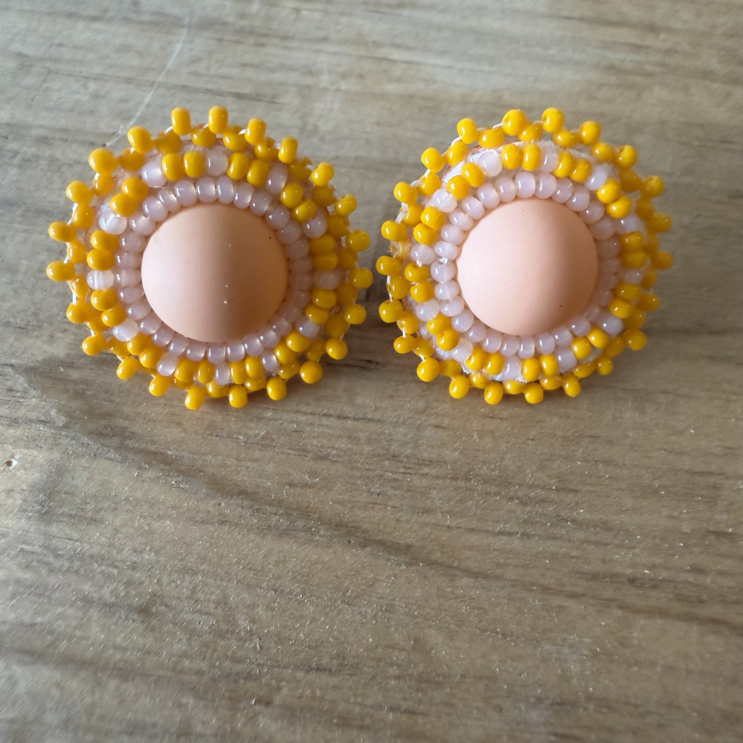 Beaded studs, orange
