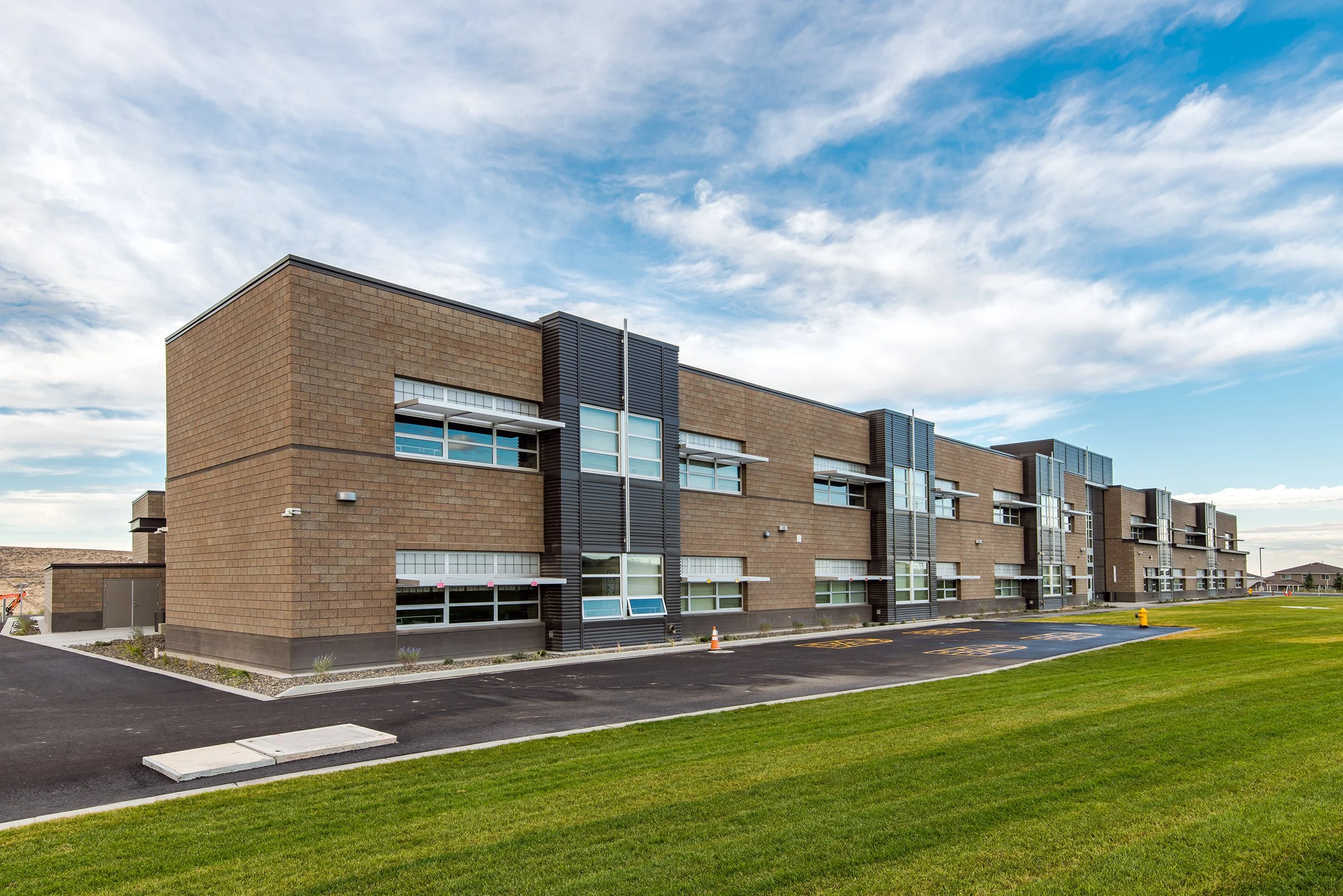 Sage Crest Elementary School Kennewick, WA — MMEC Architecture