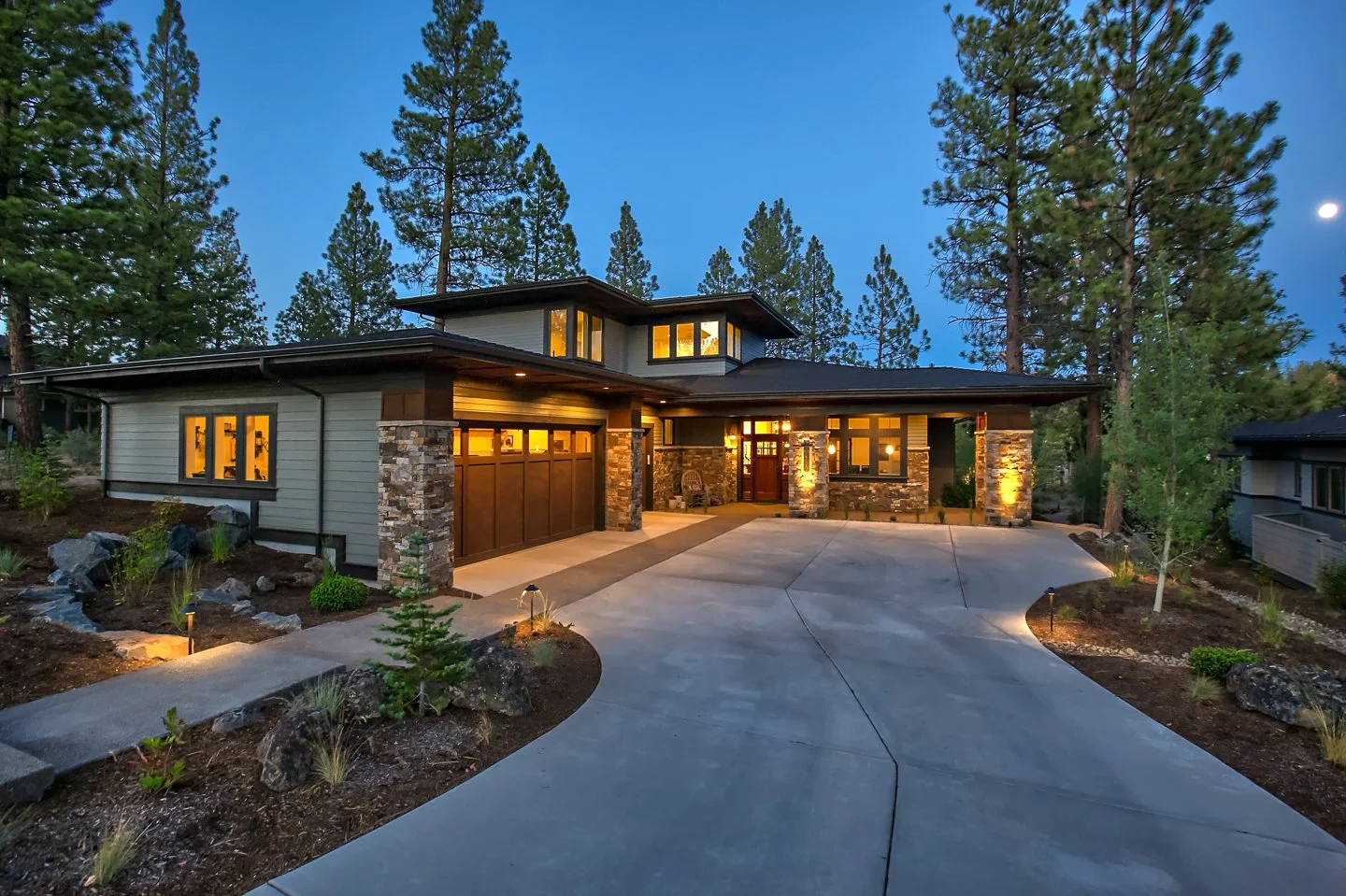 97_Painting_Bend_Oregon_WebImages-1.jpg