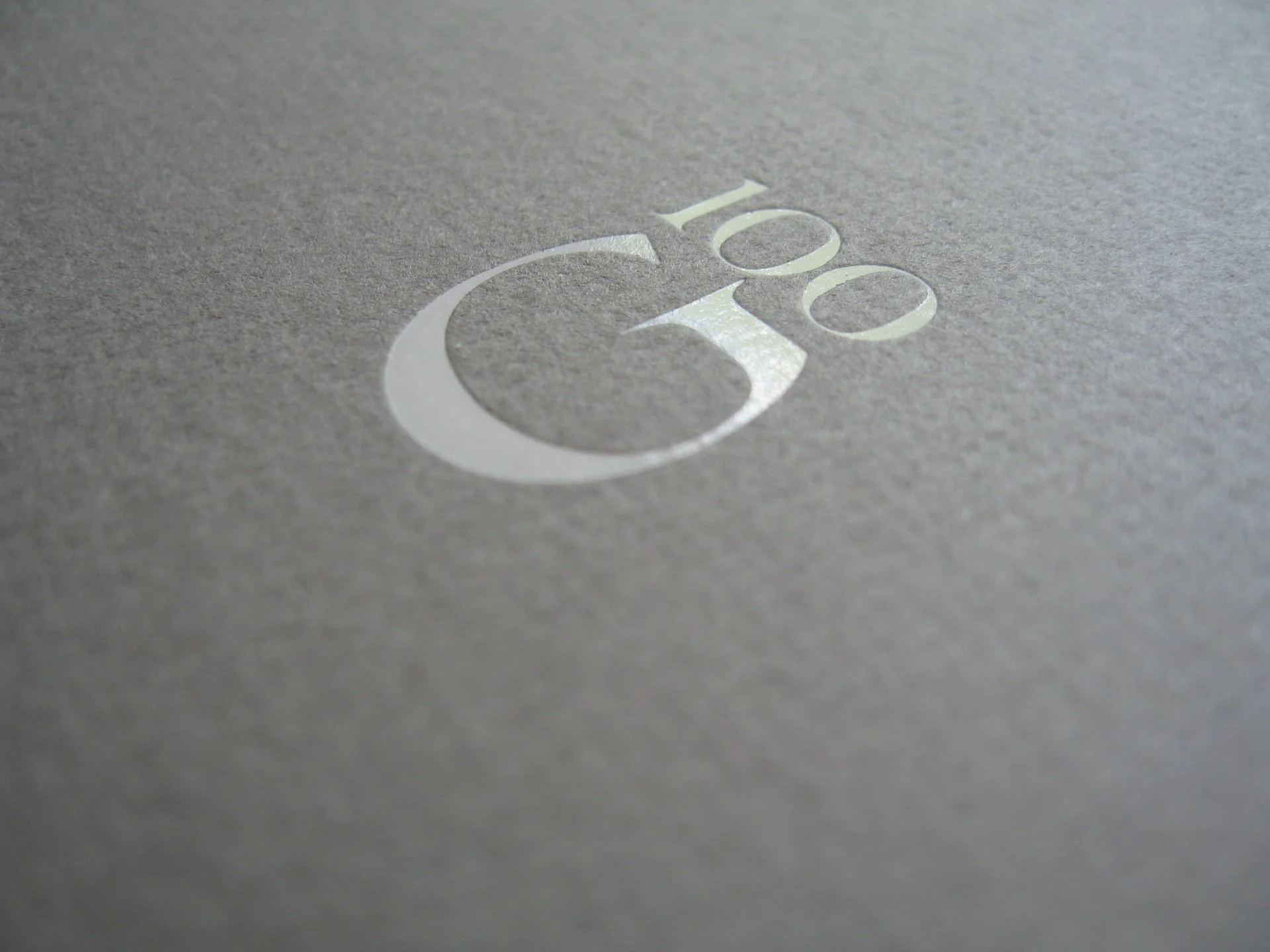 G100