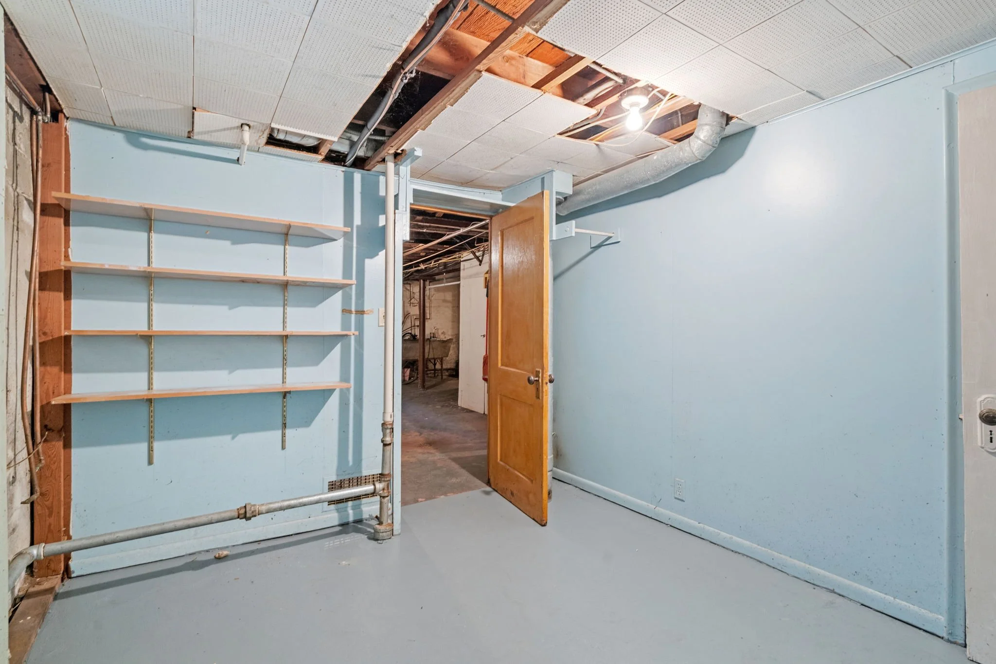 37-web-or-mls-735 Buchanan St-37.jpg