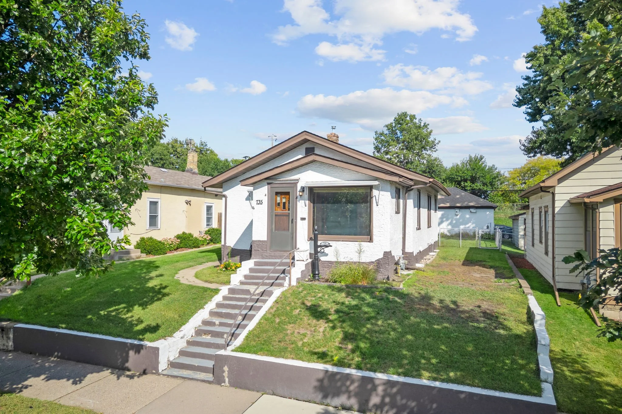 1-web-or-mls-735 Buchanan St-9.jpg