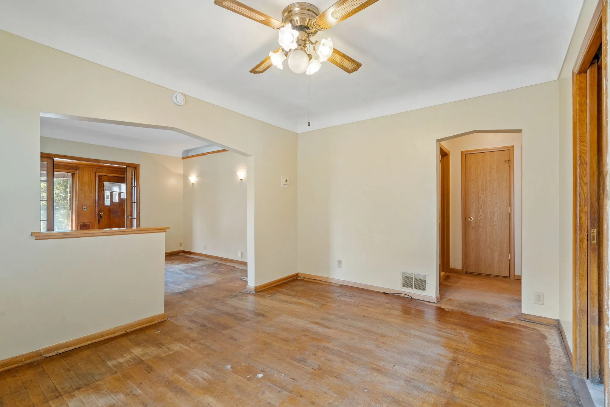 22-web-or-mls-735 Buchanan St-22.jpg