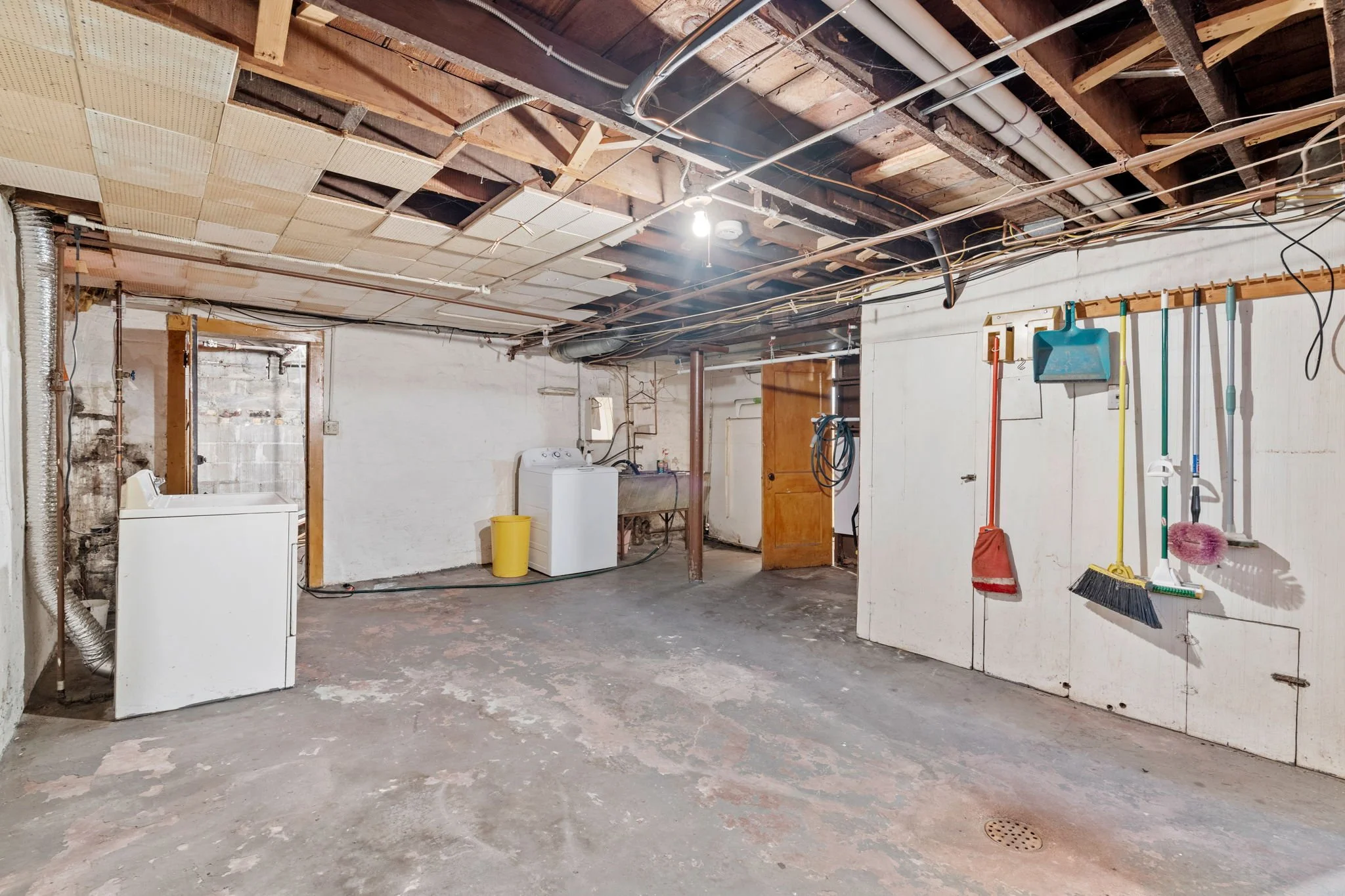 33-web-or-mls-735 Buchanan St-33.jpg