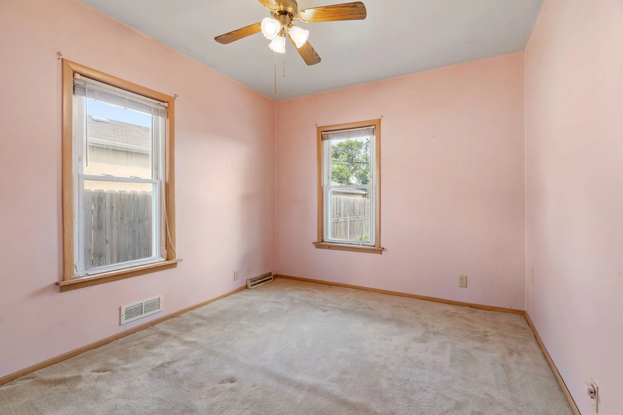 30-web-or-mls-735 Buchanan St-30.jpg