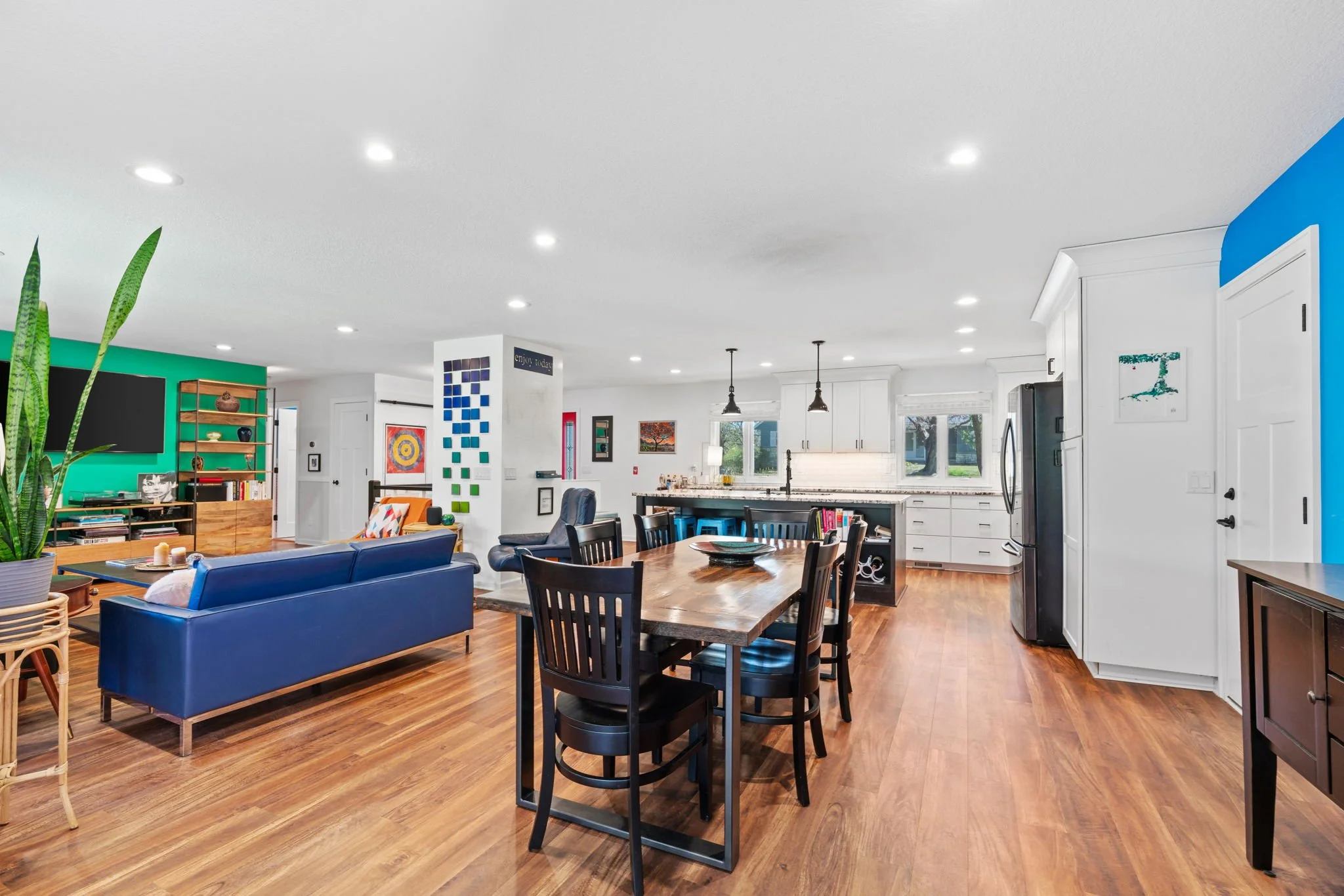 38-web-or-mls-1813 Gramsie Rd-38.jpg