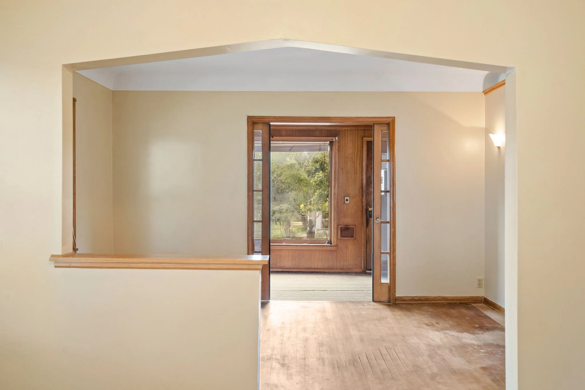 23-web-or-mls-735 Buchanan St-23.jpg
