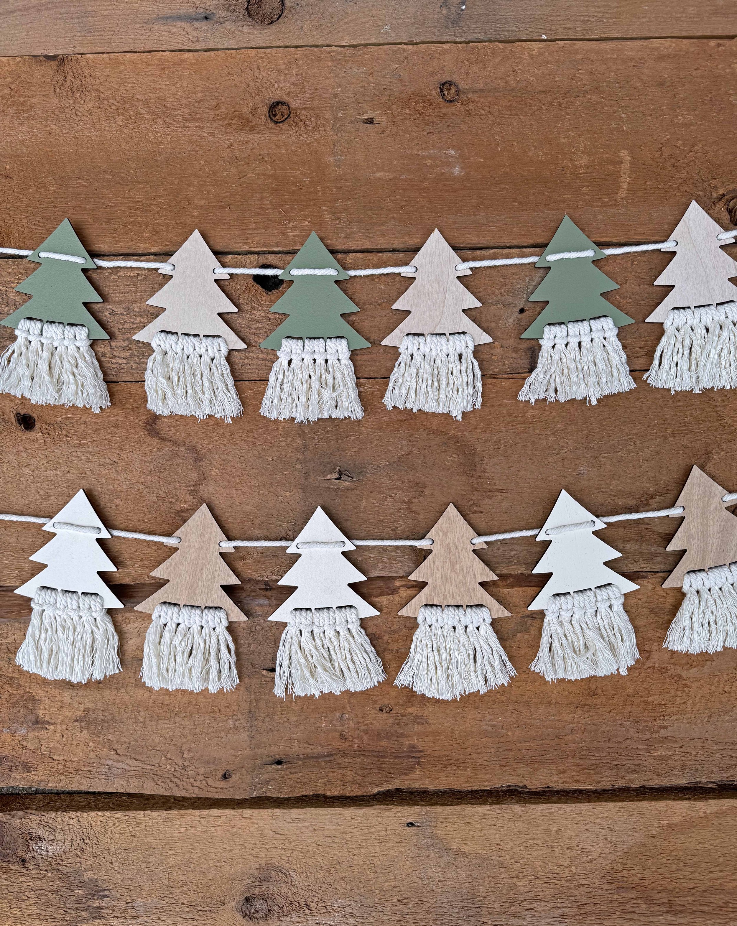 treegarland3.jpg