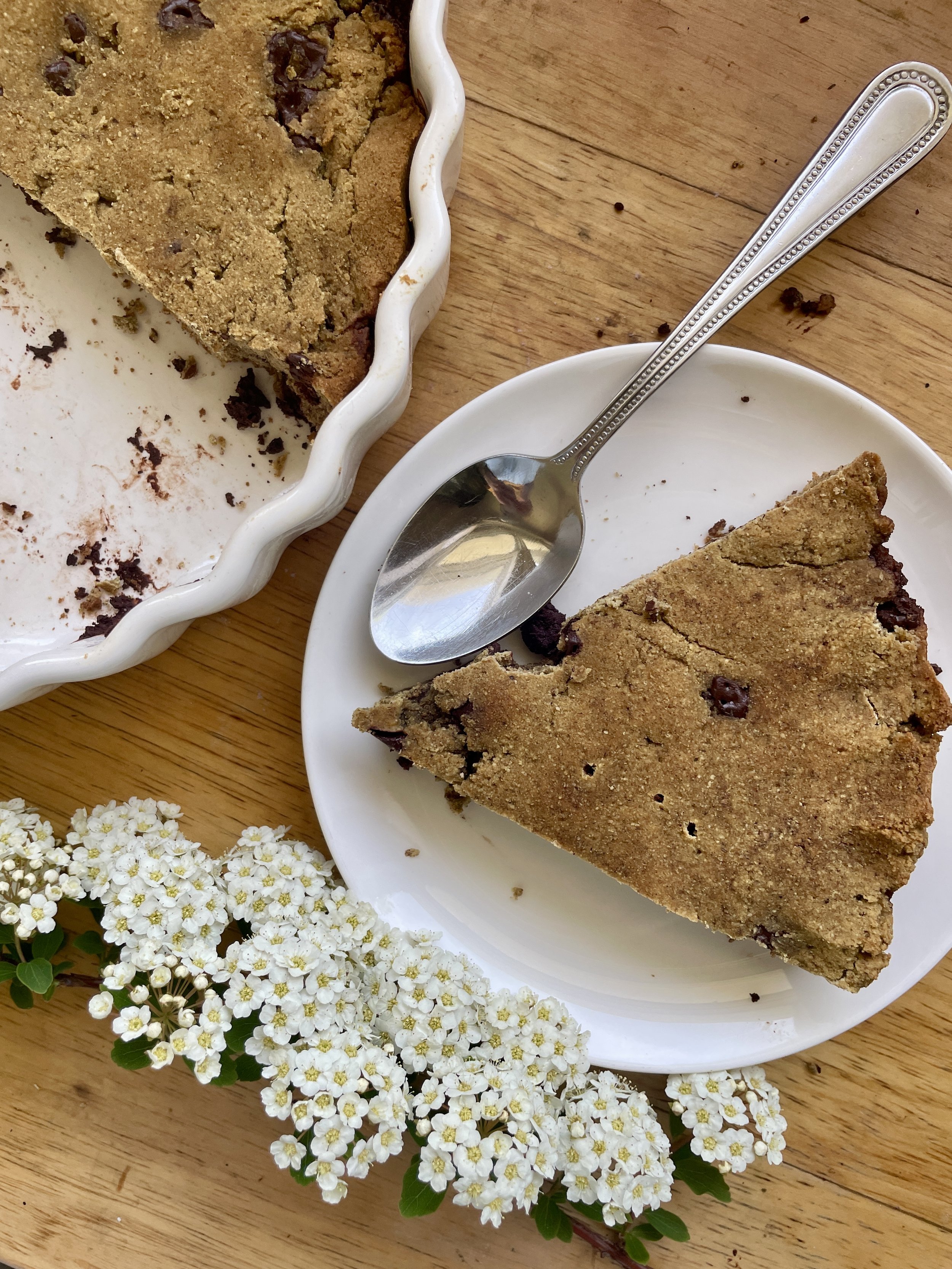 Paleo Chocolate Chip Cookie Cake