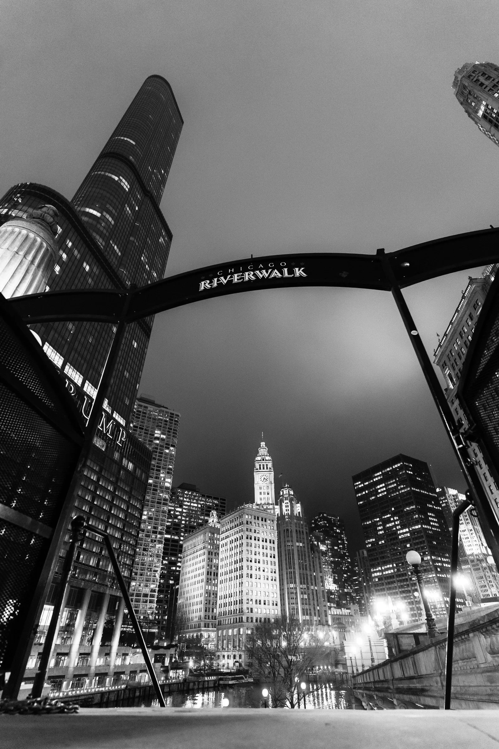 ChicagoCityyBeautifulBlackandWhitePhotography-61.jpg