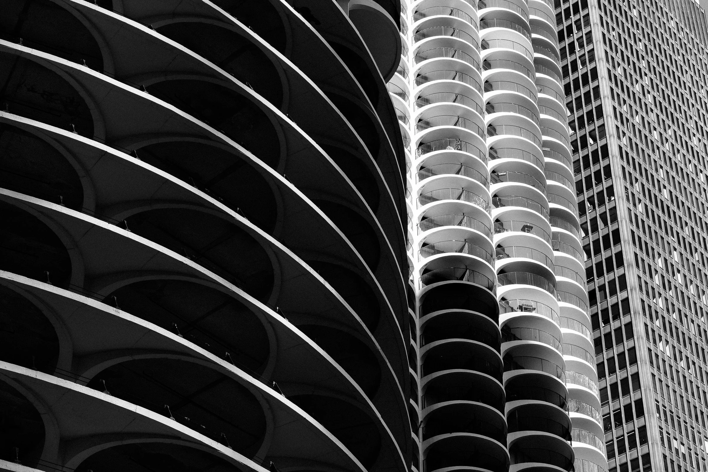 ArchitectureChicagoBlackandWhiteCarlosRivera-4.jpg