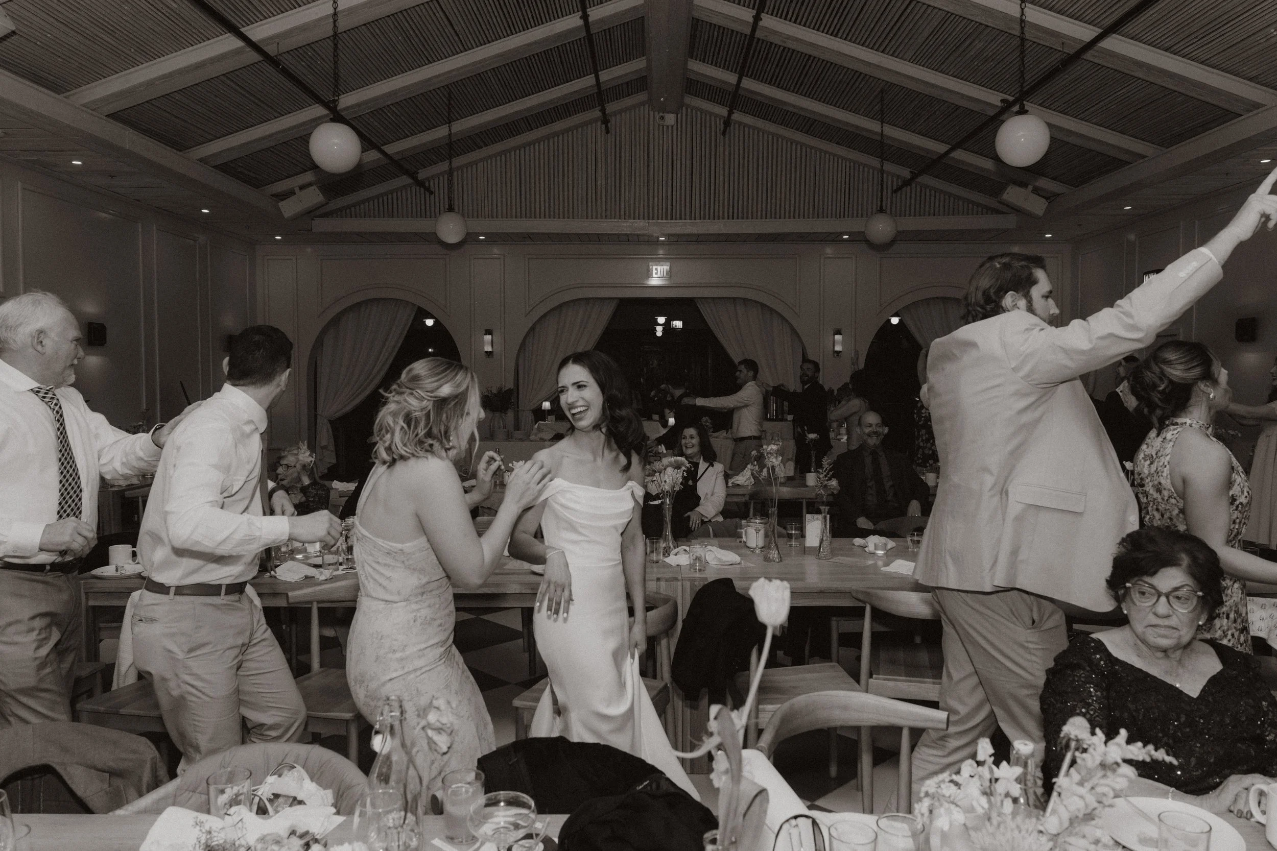 nick and emily wedding dancing Hillshore Photography-103.jpg