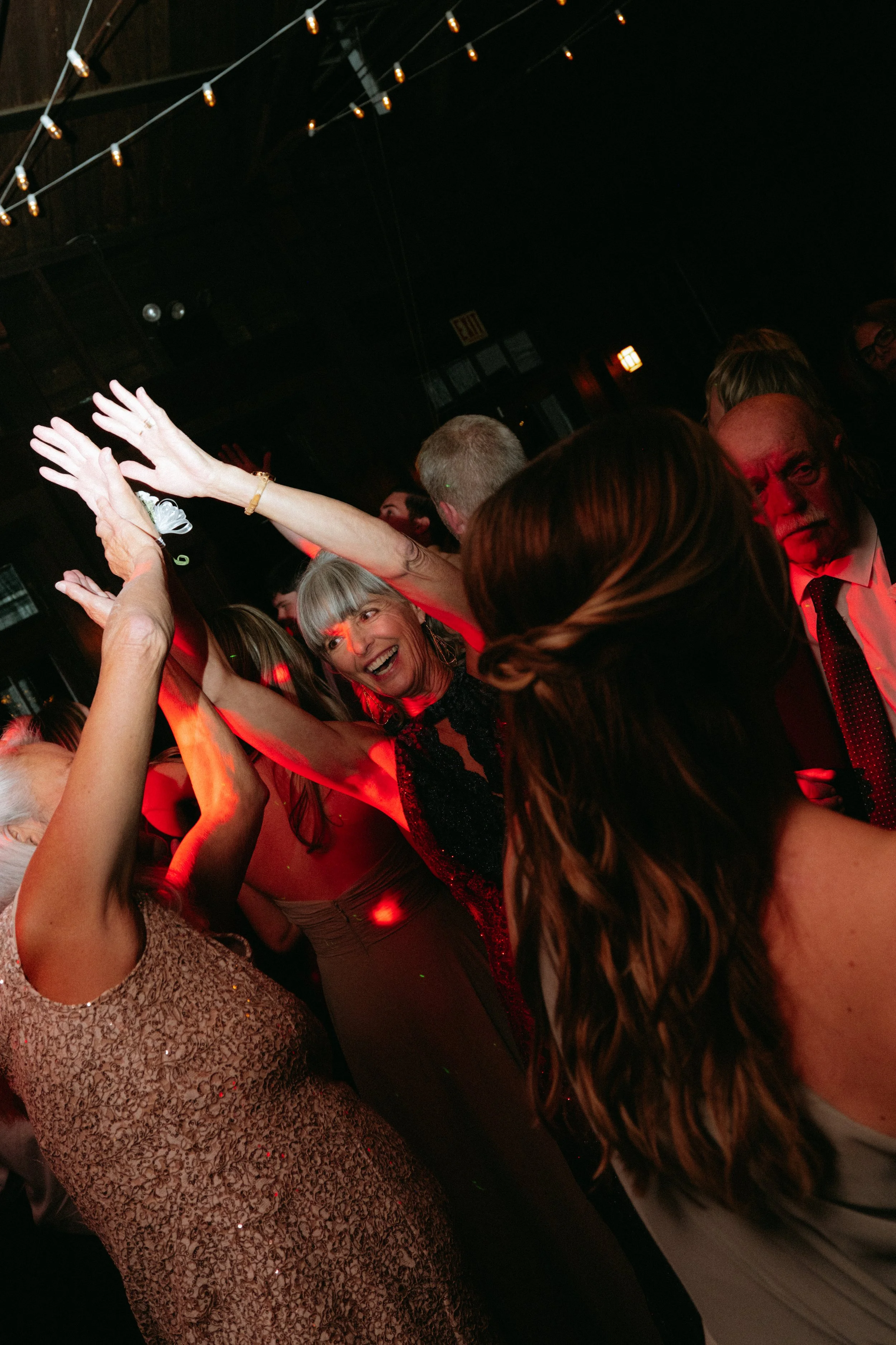 Luke and Caitlyn wedding dancing Hillshore Photography-113.jpg