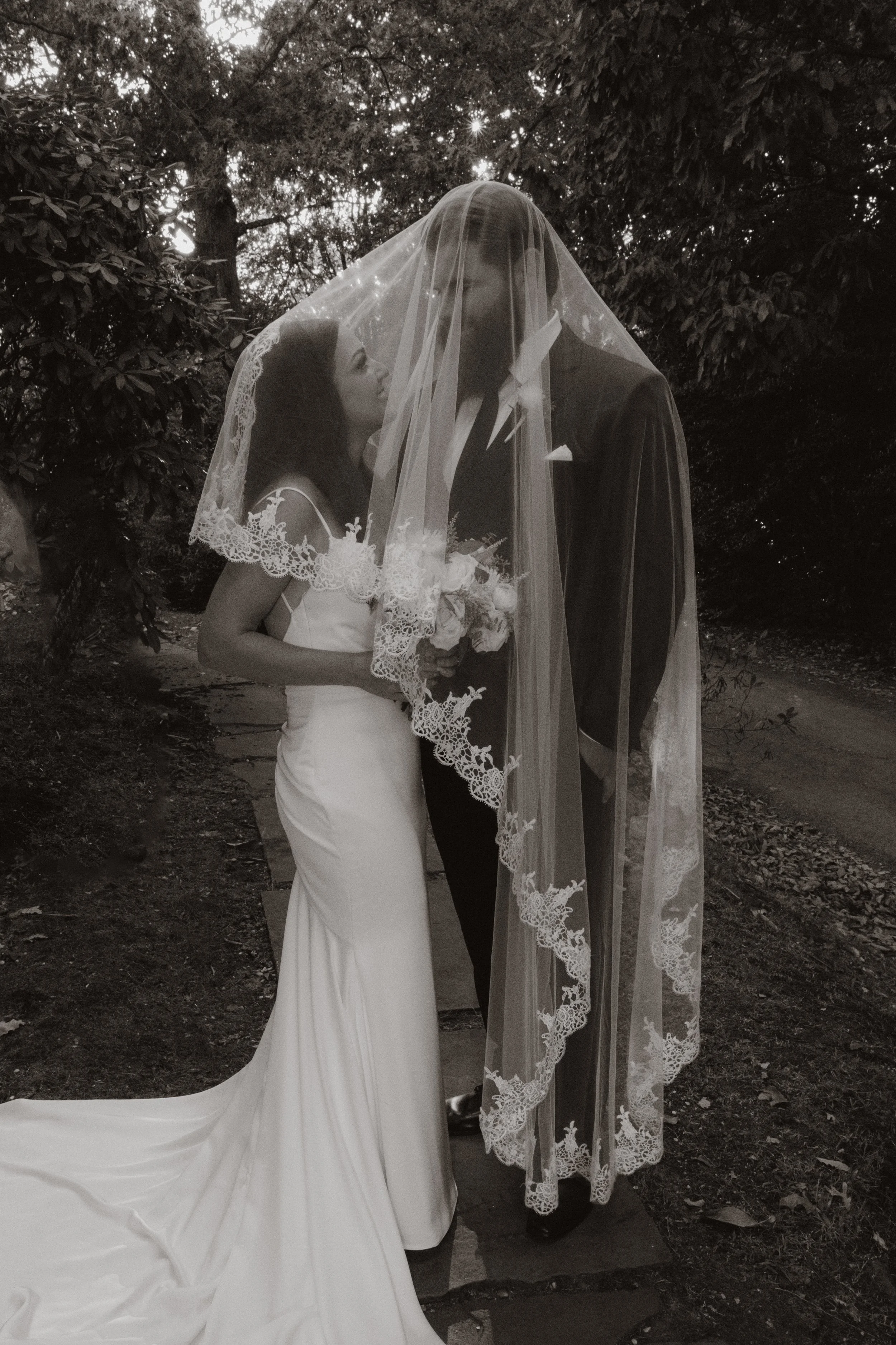 Luke and Caitlyn wedding bride and groom Hillshore Photography-24.jpg