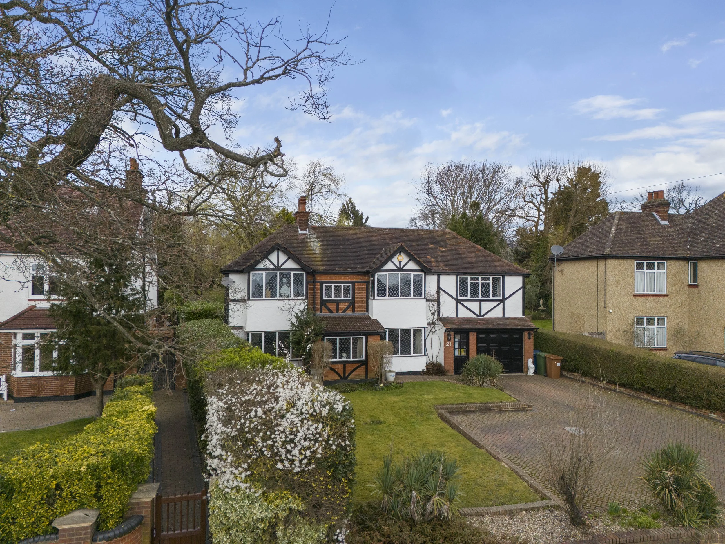 Elms Road, Harrow Weald, HA3 - £1,350,000