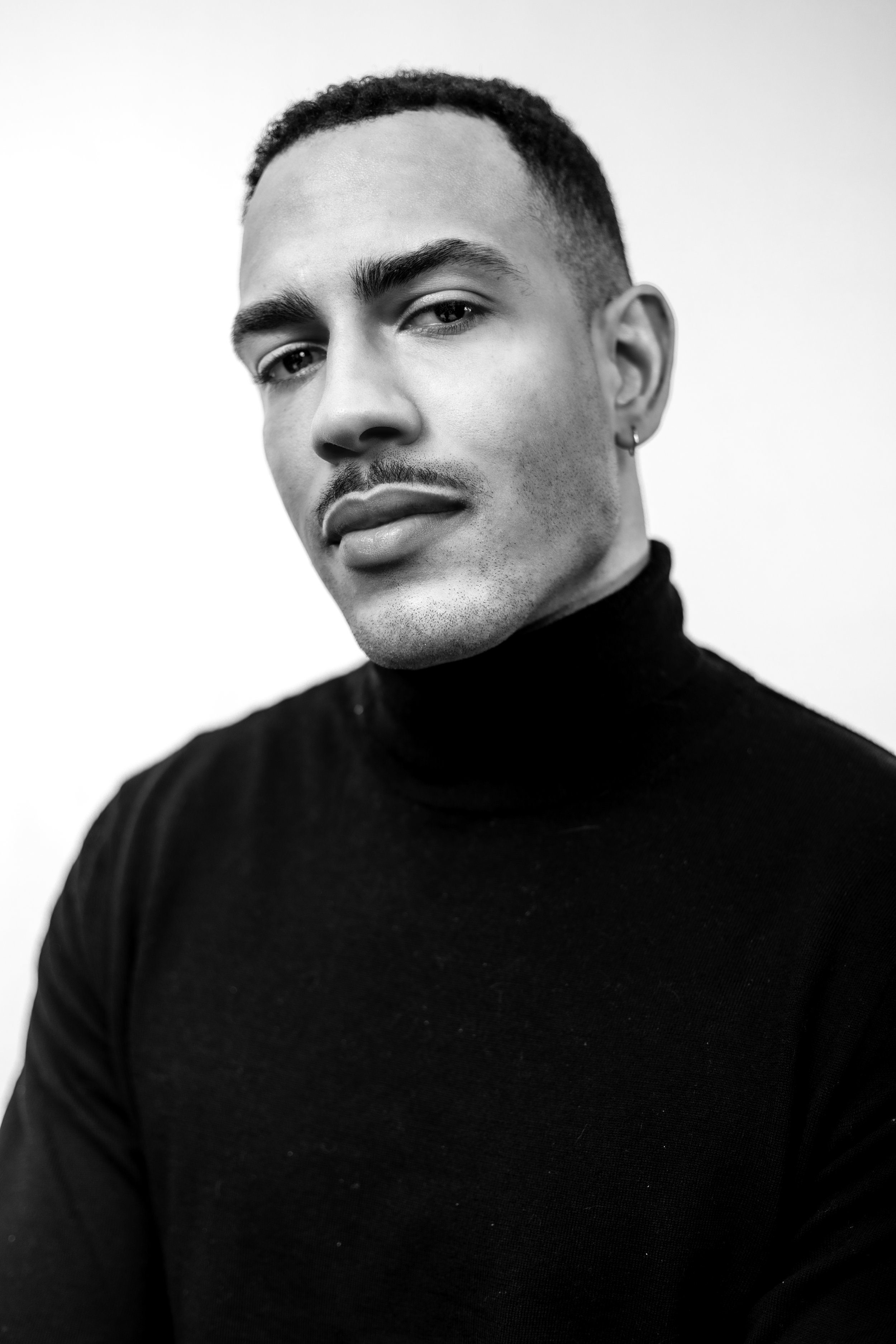 kyro1BW copy.jpg