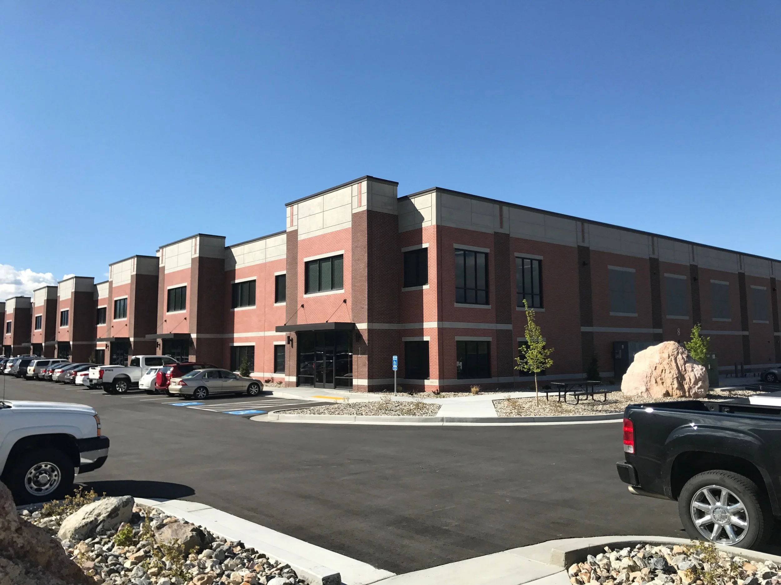 Mountain Vista Photo - 2017_05-01 (01) - Casey Call.jpg