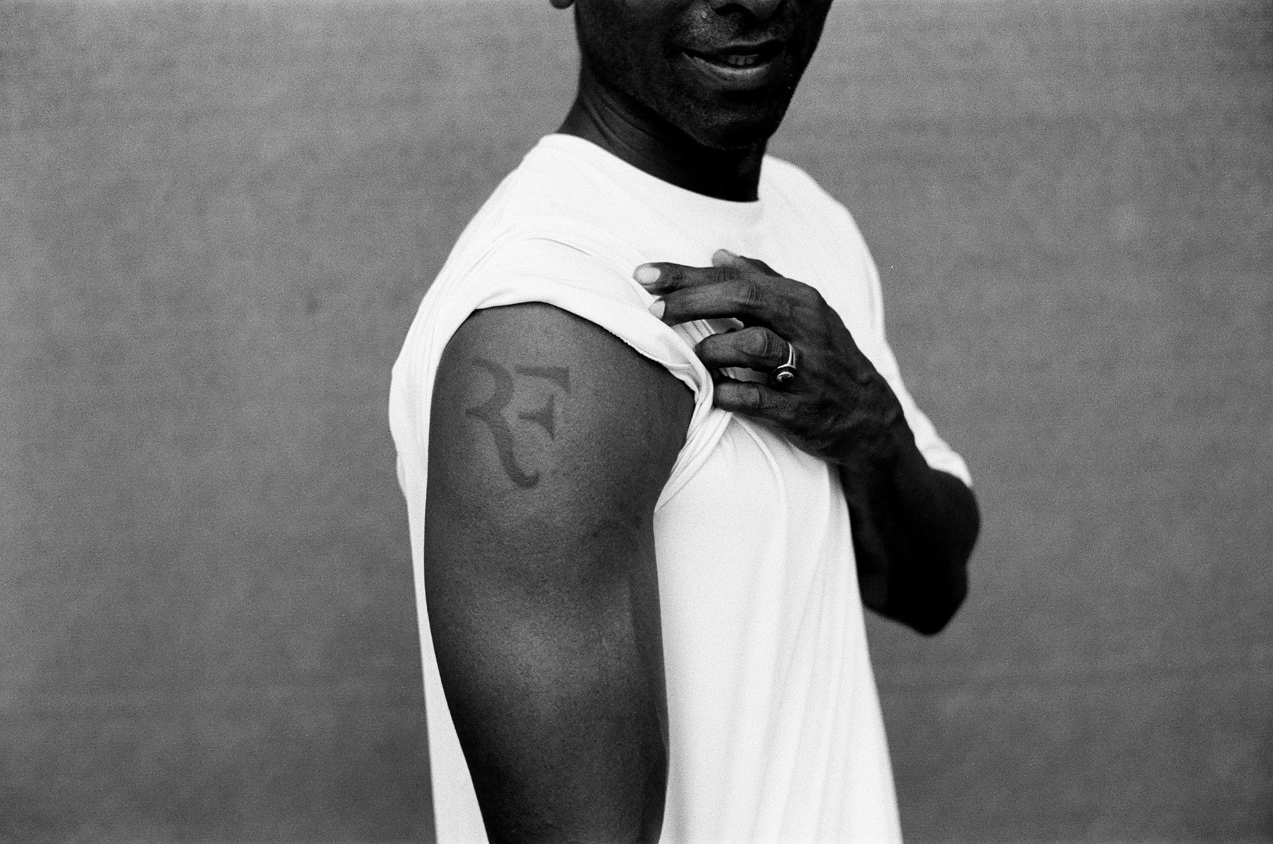 BAGEL is a modern tennis magazine celebrating tennis culture through print, products, and design. 

Based in London and globally minded, our shop brings together magazines and limited items inspired by tennis, style, and community.