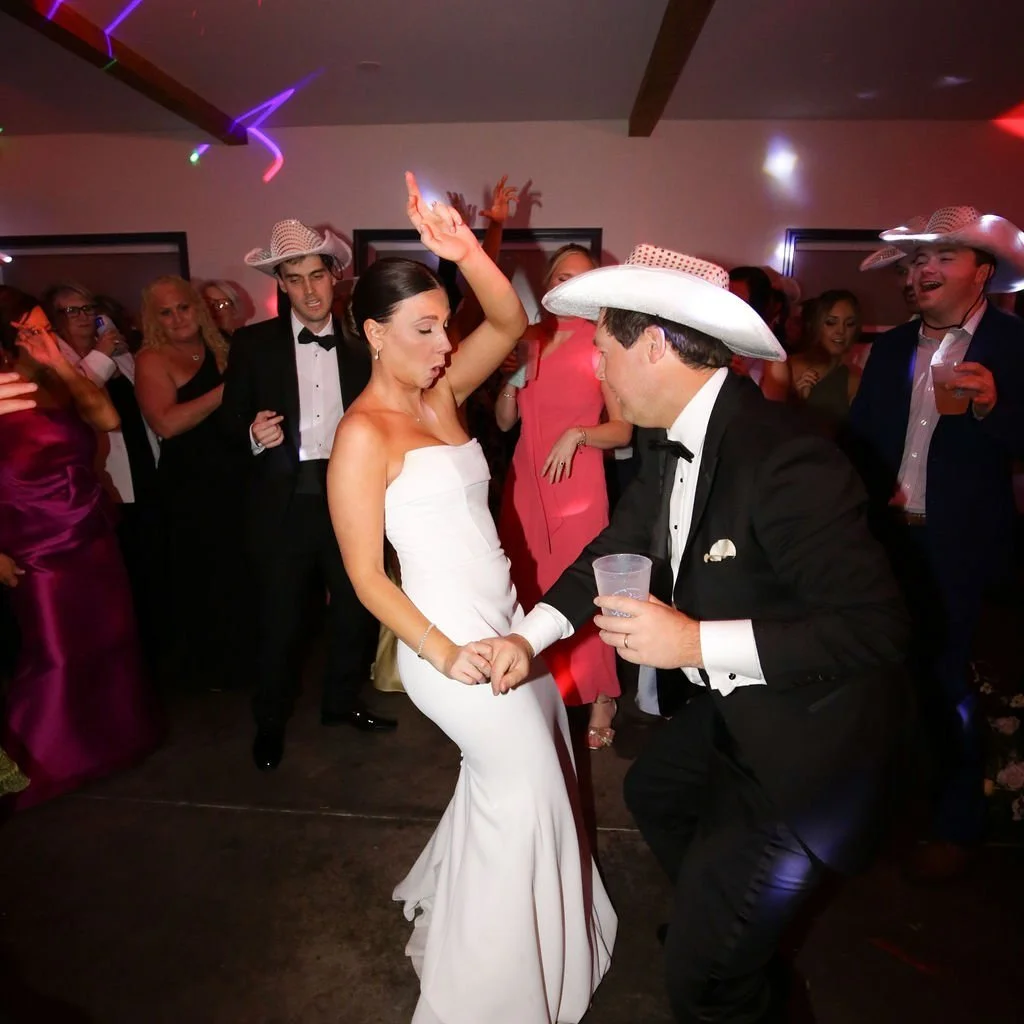 Celebrating love with a packed dance floor and incredible memories. 
Planning a wedding? Let Entertain! make it unforgettable. 

Photography: @courtneyelizabethmatthews
Planning &amp; Design: @sarahdoakland
Venue &amp; Rentals: @estellenashville
Drap