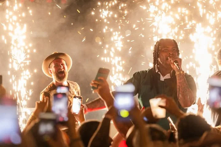 Cold spark fountains elevate ANY event. These photos by 📸 @wingmanvisuals really show how a little sparkling light makes a huge difference. ✨

We had the honor of setting them up for @wakaflocka for his 4th of July concert at The Canopy by Hilton in